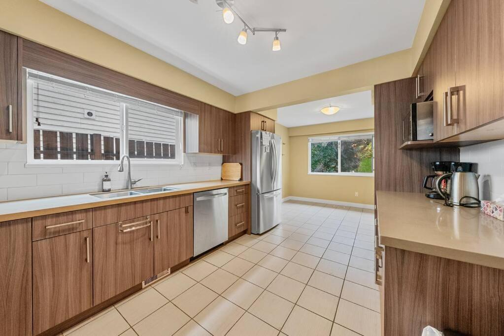 Cozy 3-Bedroom House with 3 Bathrooms in Richmond