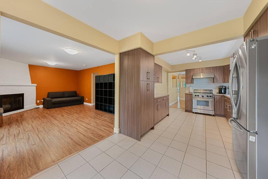 Cozy 3-Bedroom House with 3 Bathrooms in Richmond