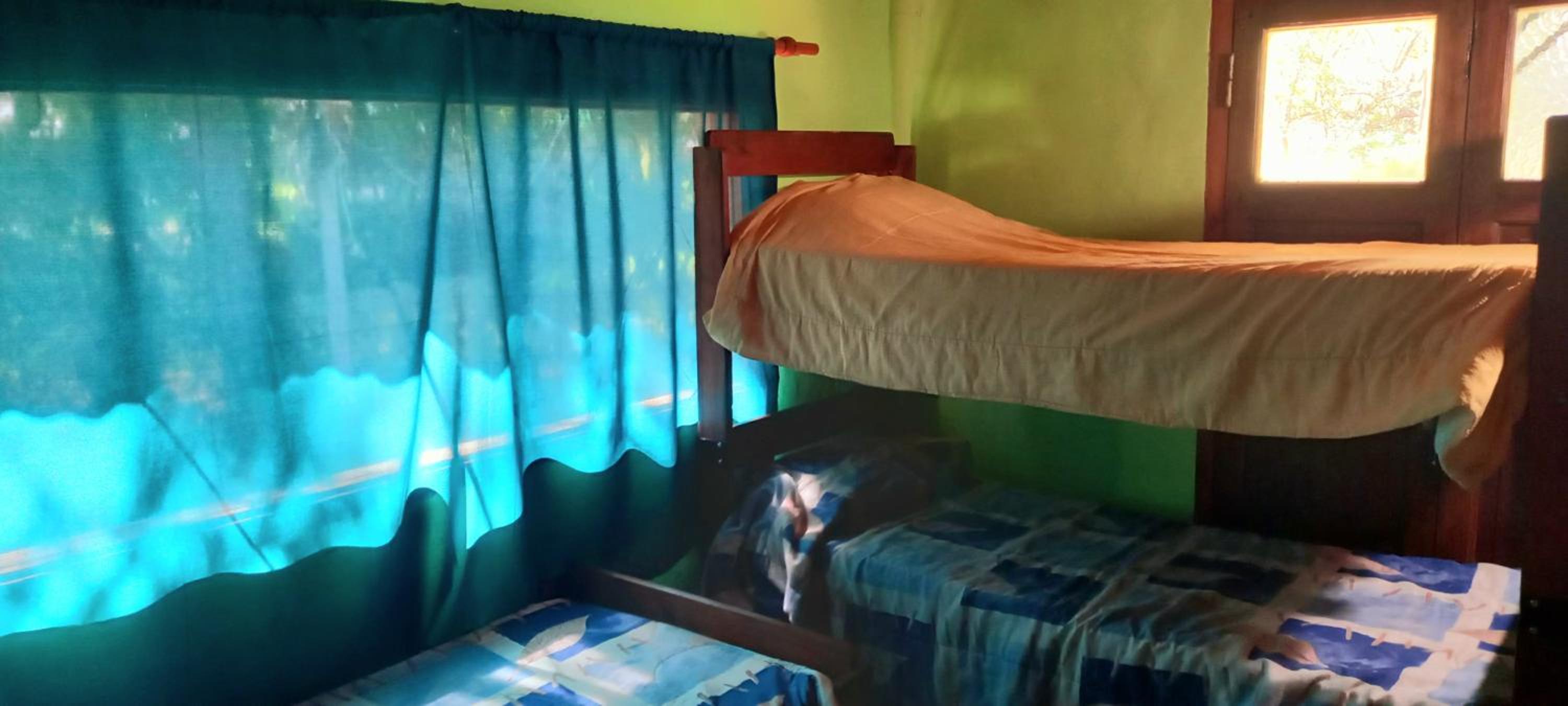 Cabañas UN LUGAR