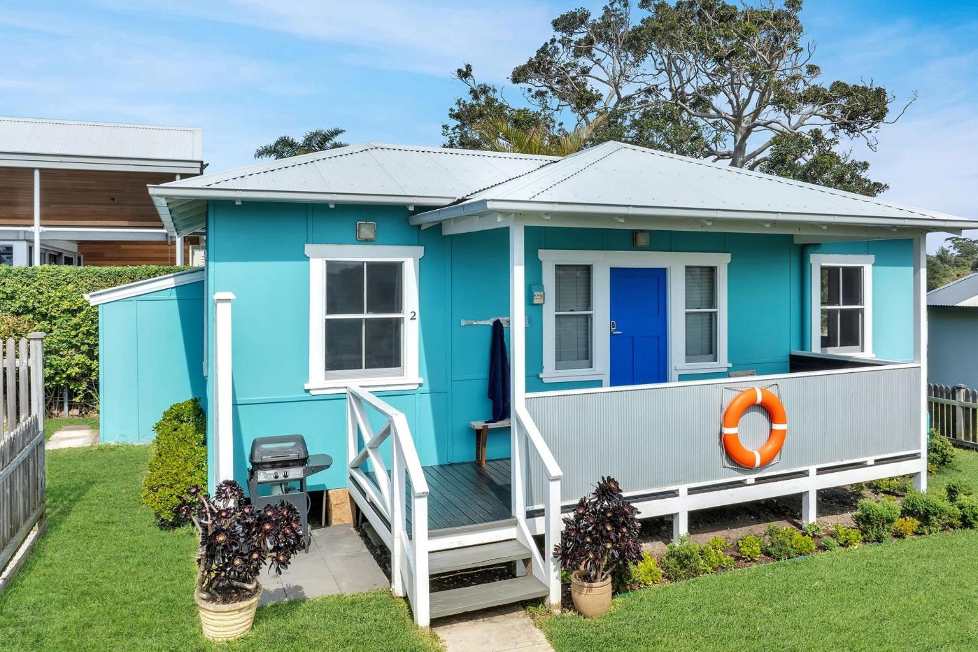 Aurora quintessential beachfront couples getaway
