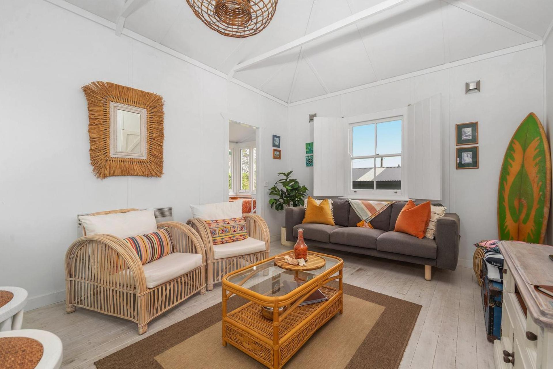 Aurora quintessential beachfront couples getaway