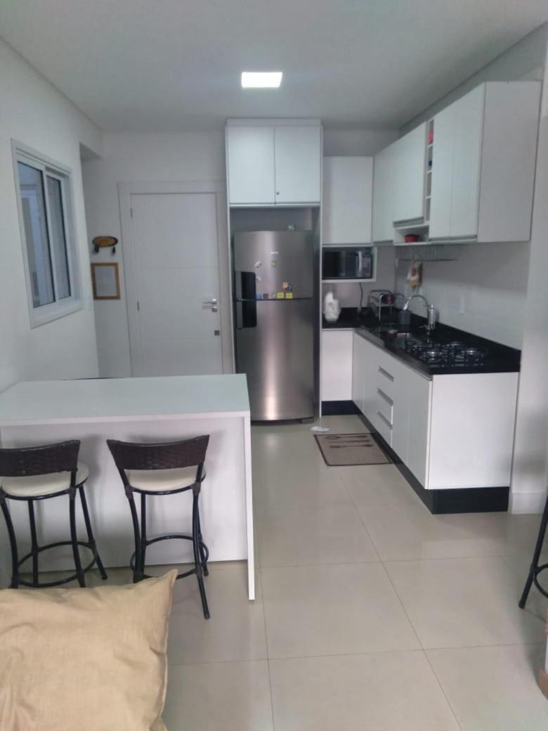Apto na praia de Palmas, climatizado, com piscina, próximo ao mar e com jardim privativo view 5