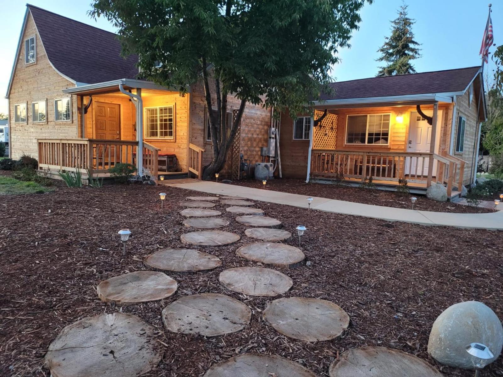 The Prairie House in Yelm view 5