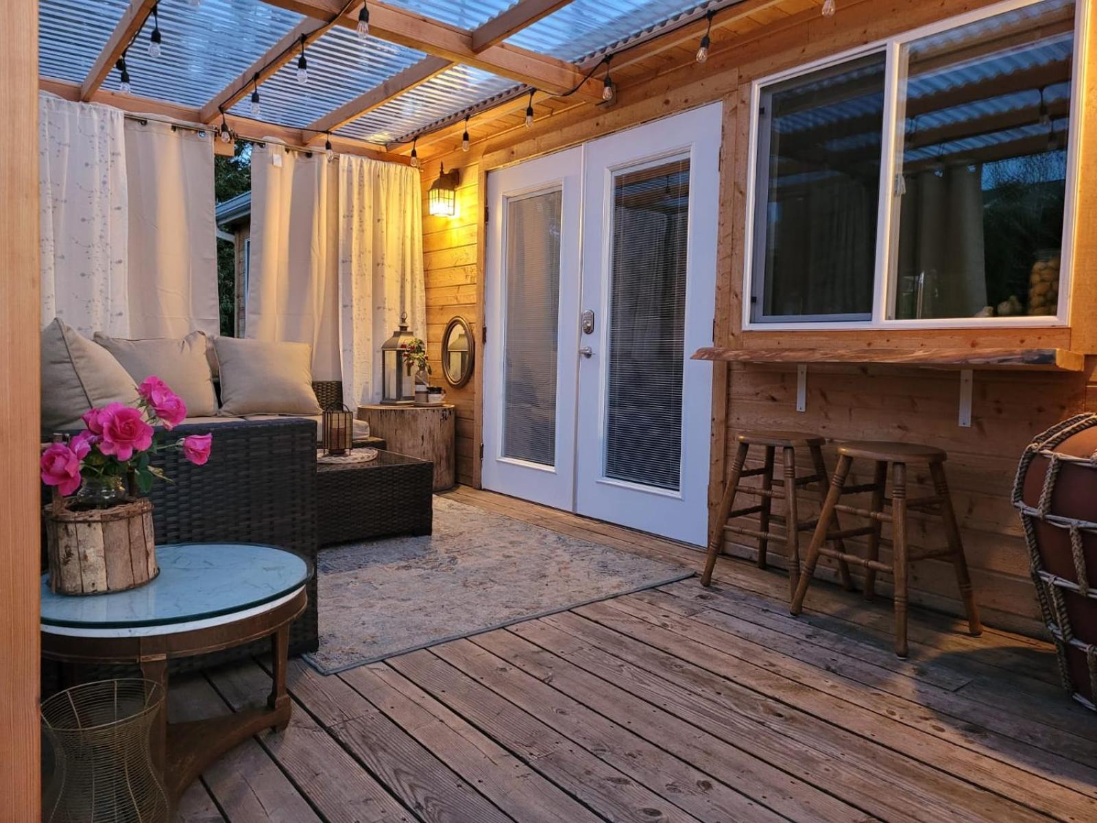 The Prairie House in Yelm view 3