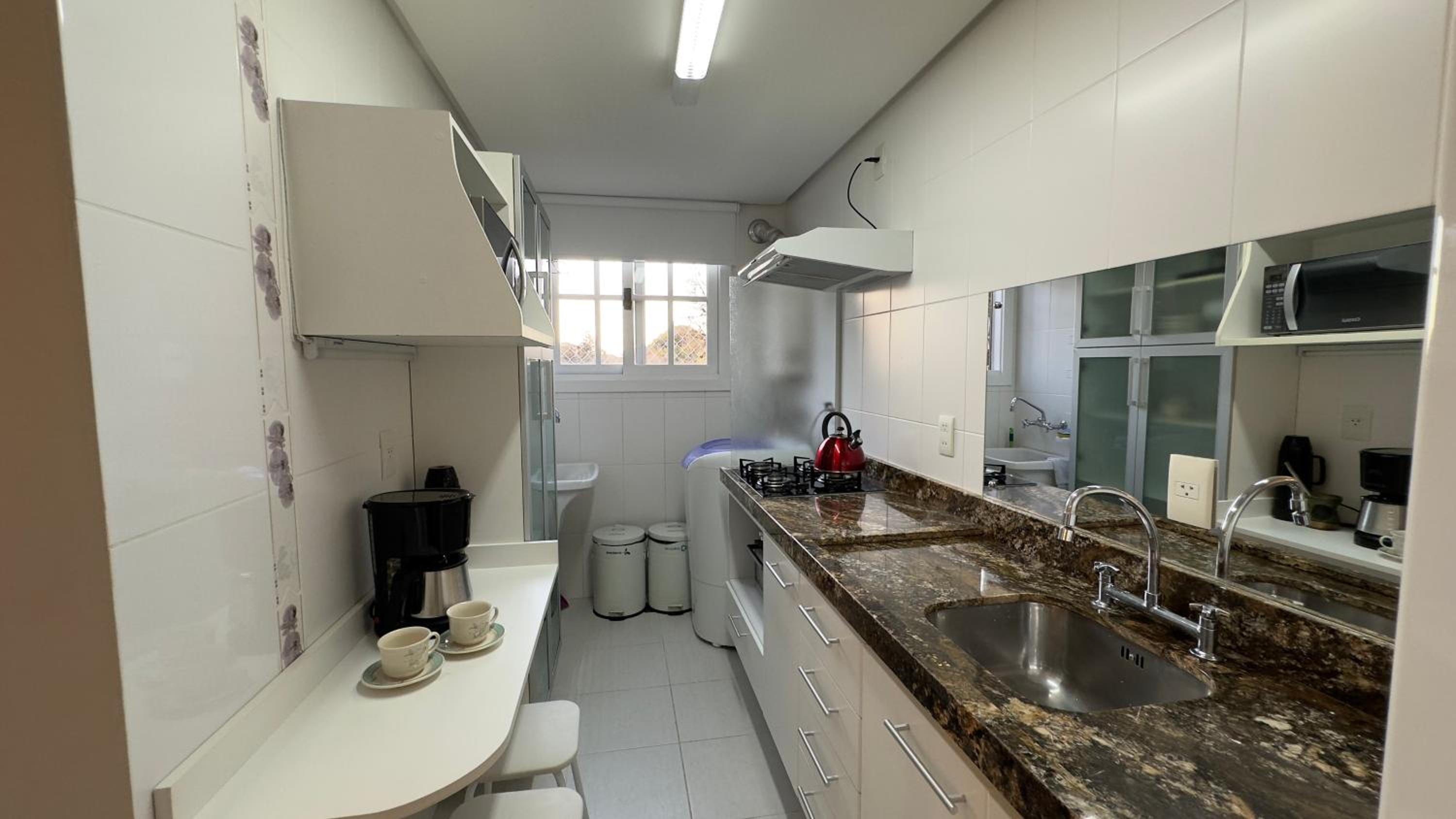 Apartamento à 10 min Centro para 06 Pessoas com Lareira, Ar condicionado e Wi-Fi Veloz