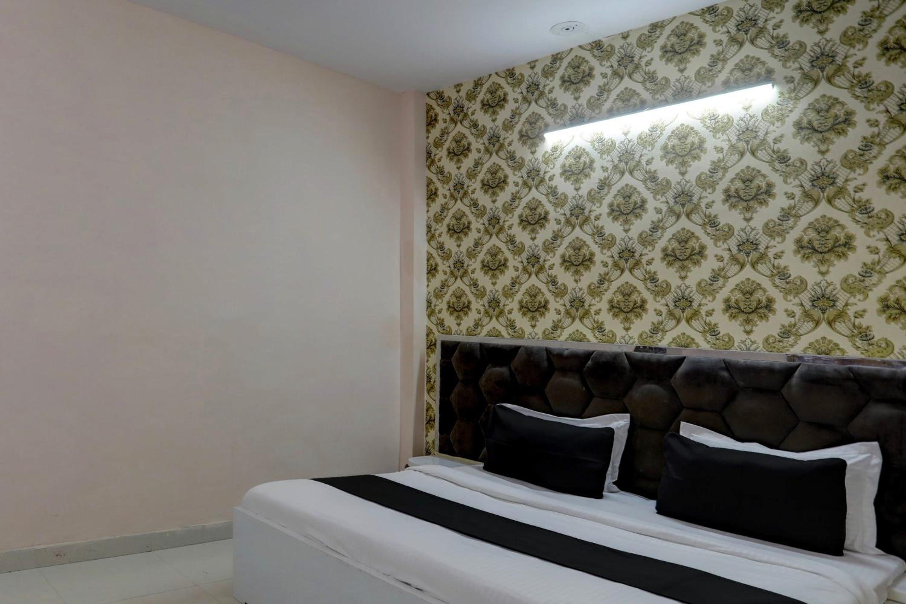 Hotel O Bliss