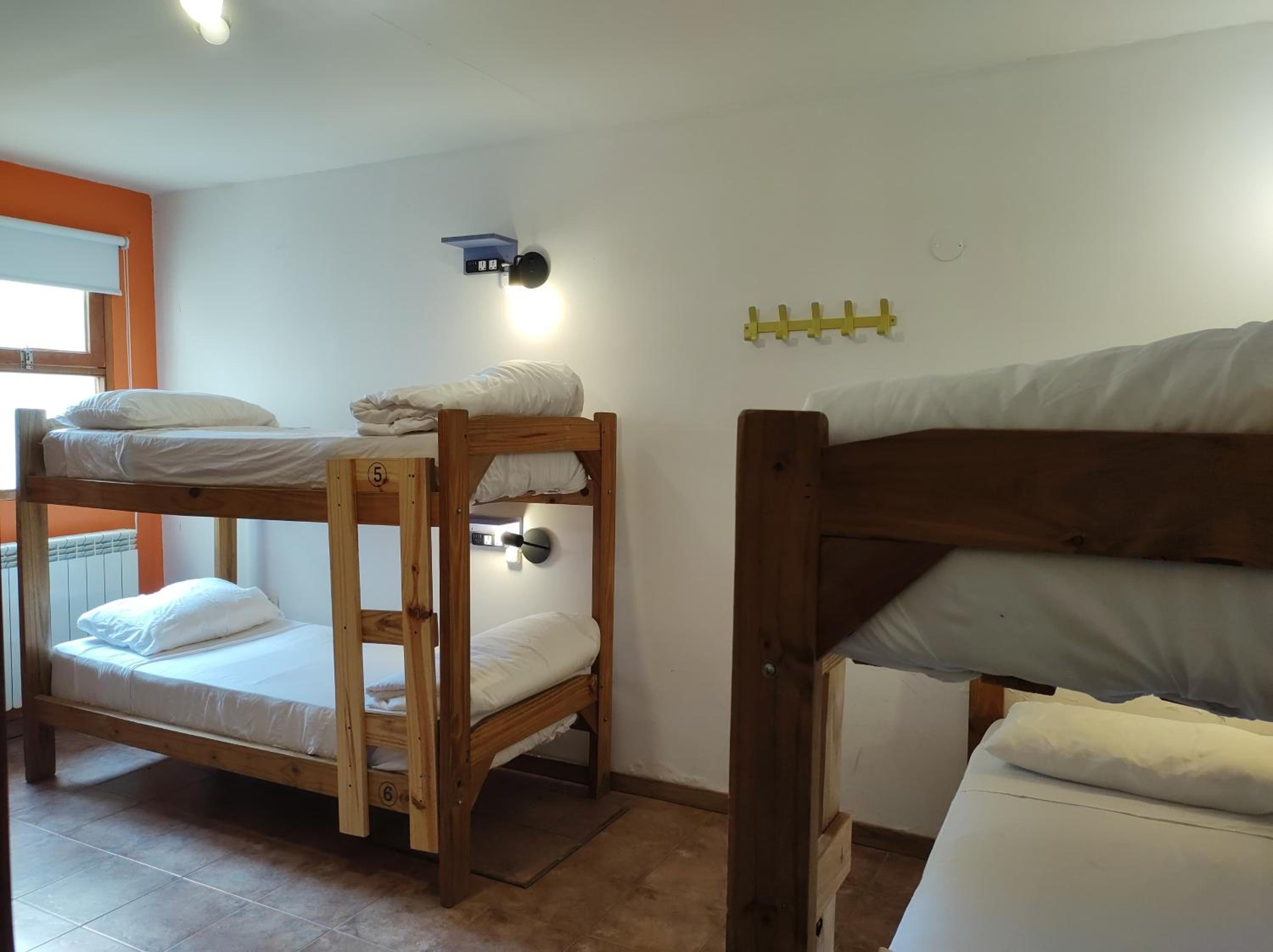 Hostel Yatel