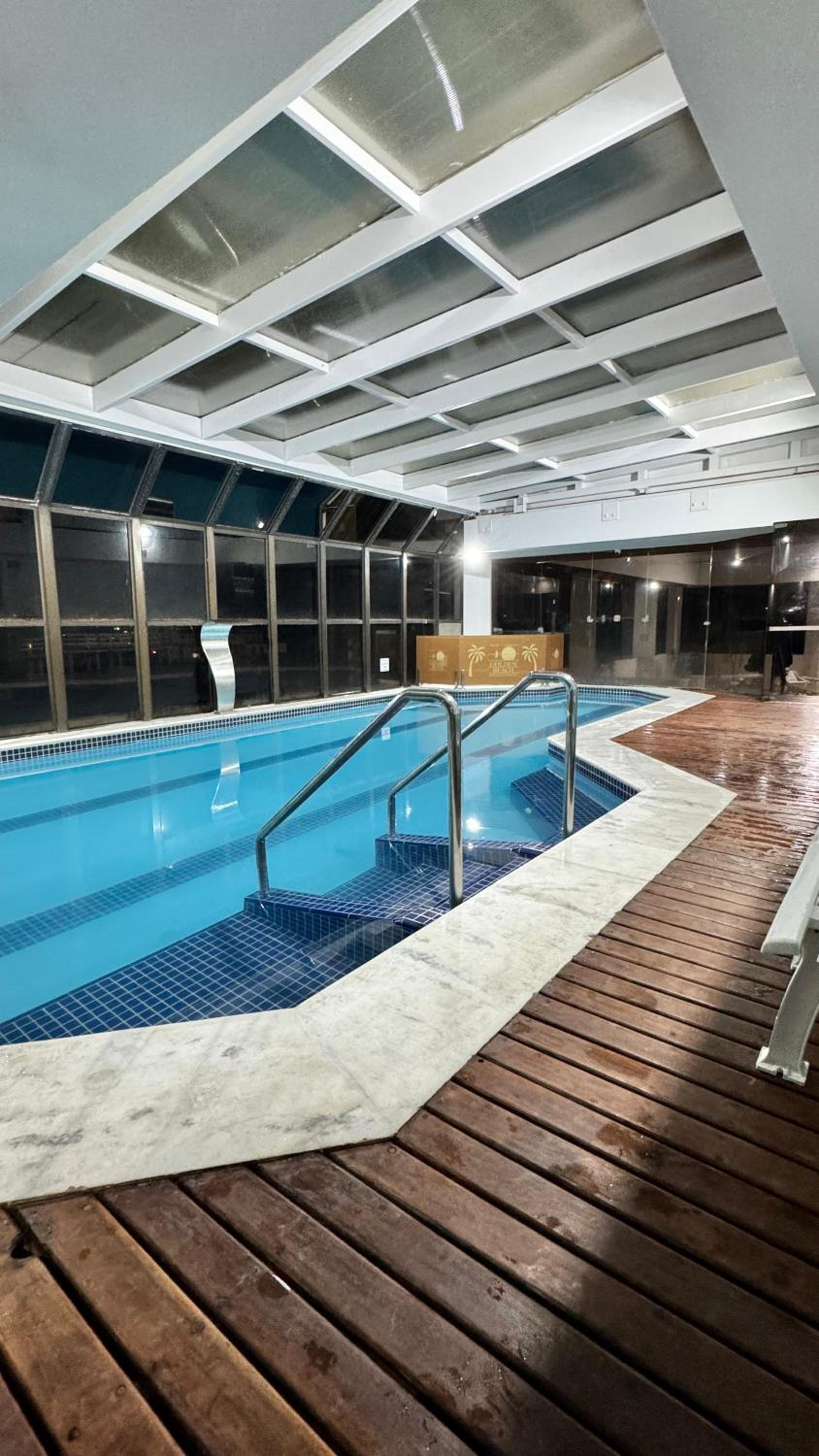 Pitangueiras Golden Beach 209 - com piscina aquecida