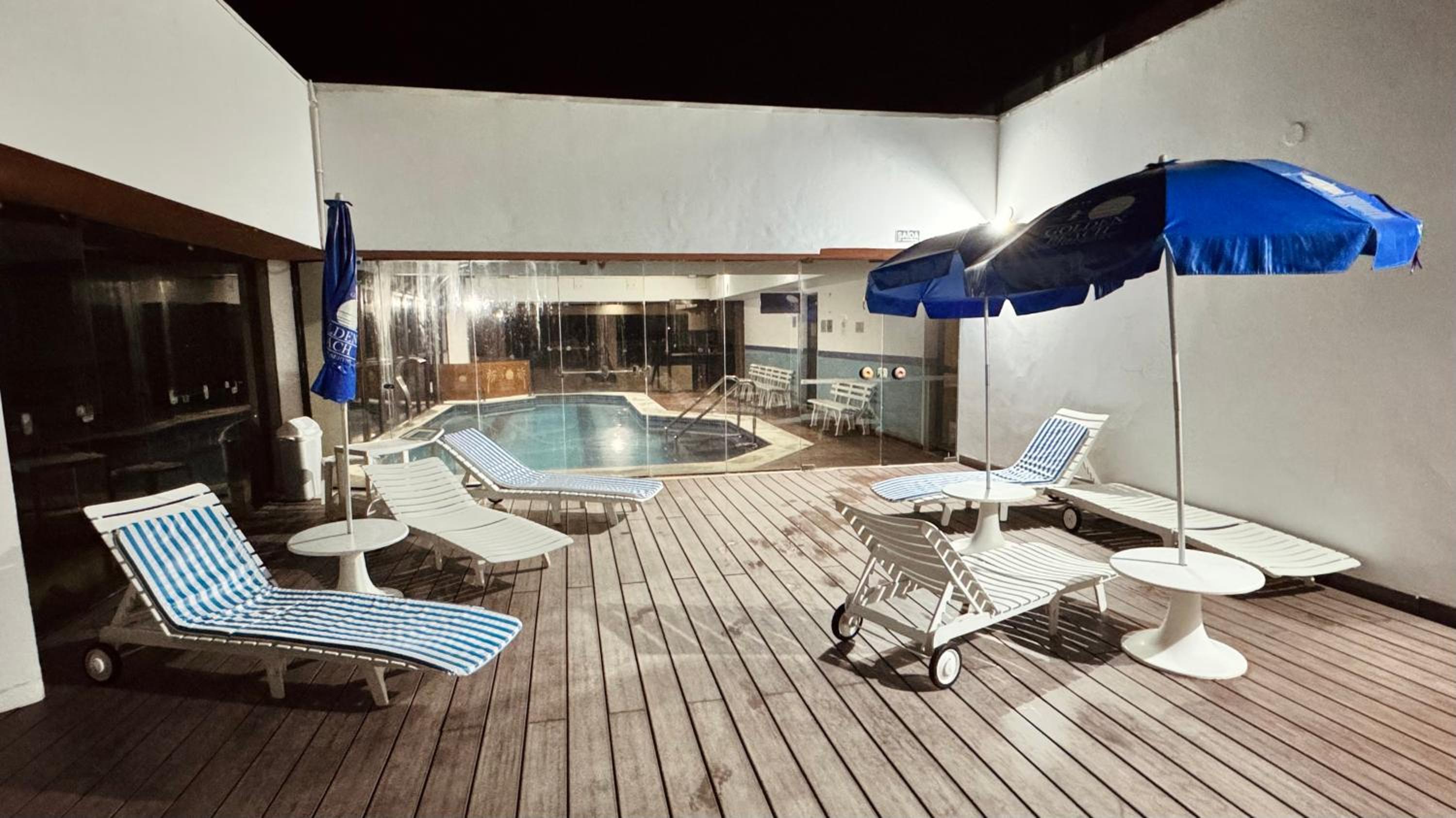 Pitangueiras Golden Beach 209 - com piscina aquecida