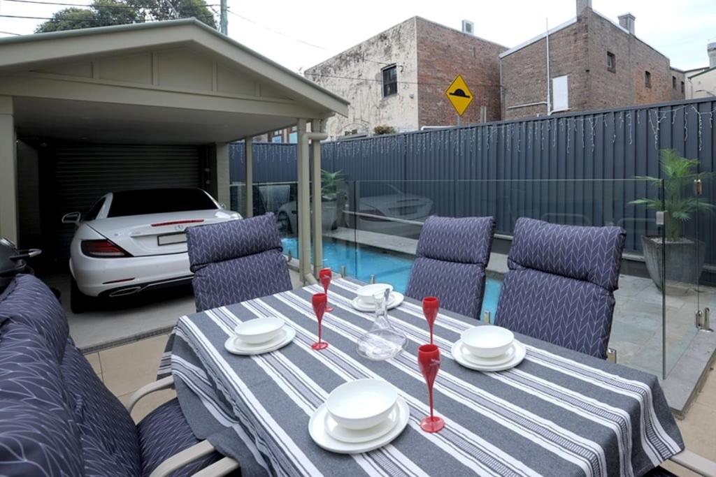 Newtown vibes with pool & parking