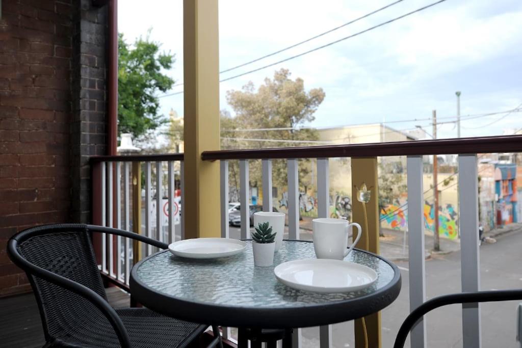 Newtown vibes with pool & parking