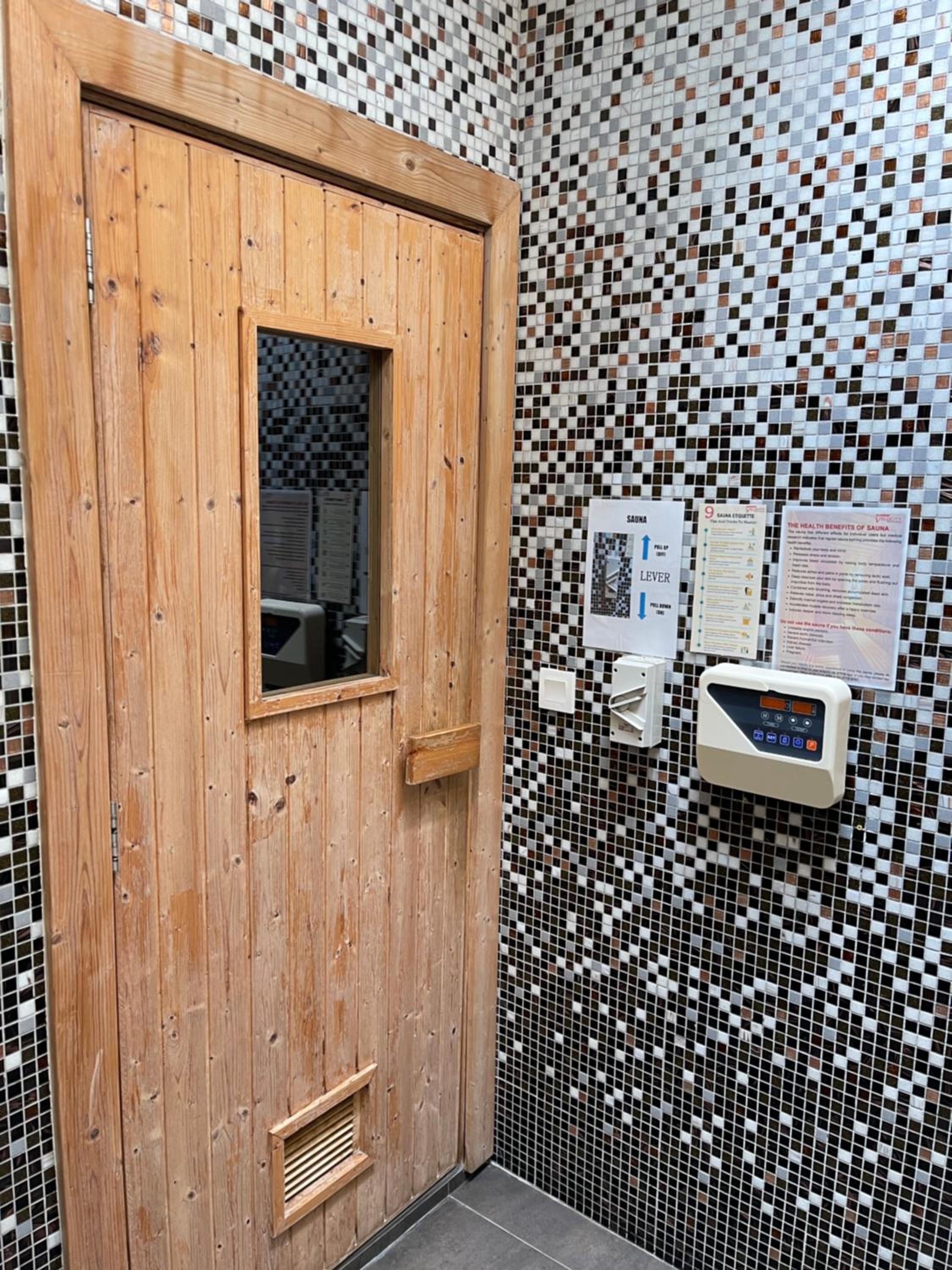 V Residence Suites-3A