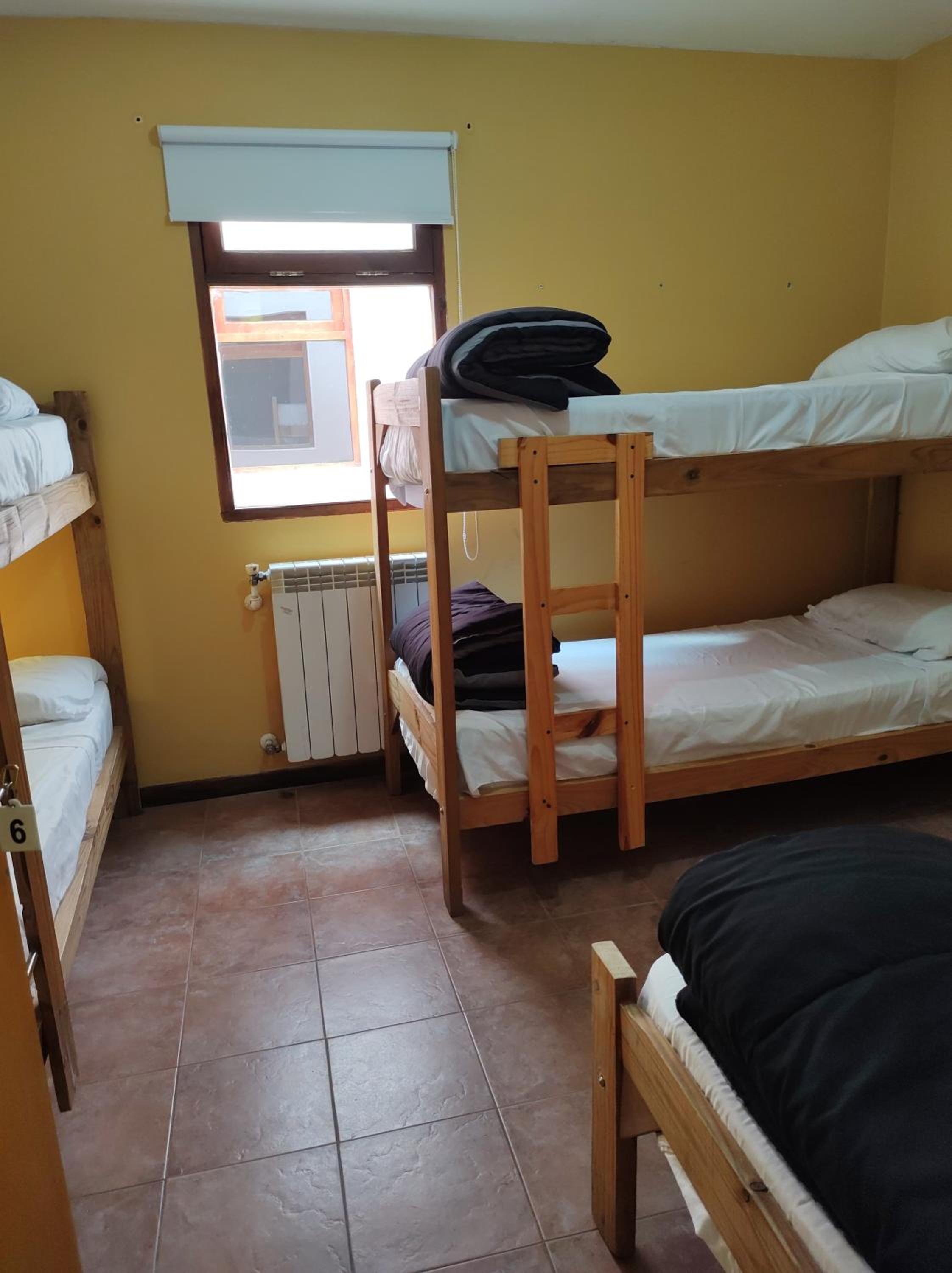 Hostel Yatel