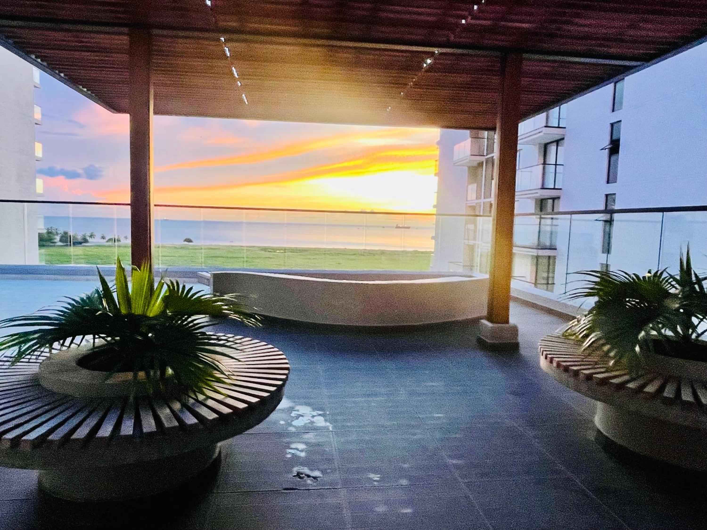 Apt con vista al mar en pozos colorados