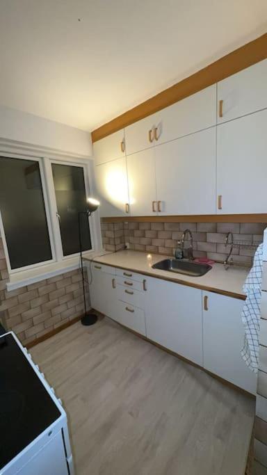 Pretty Apartment For 6 Guests view 2