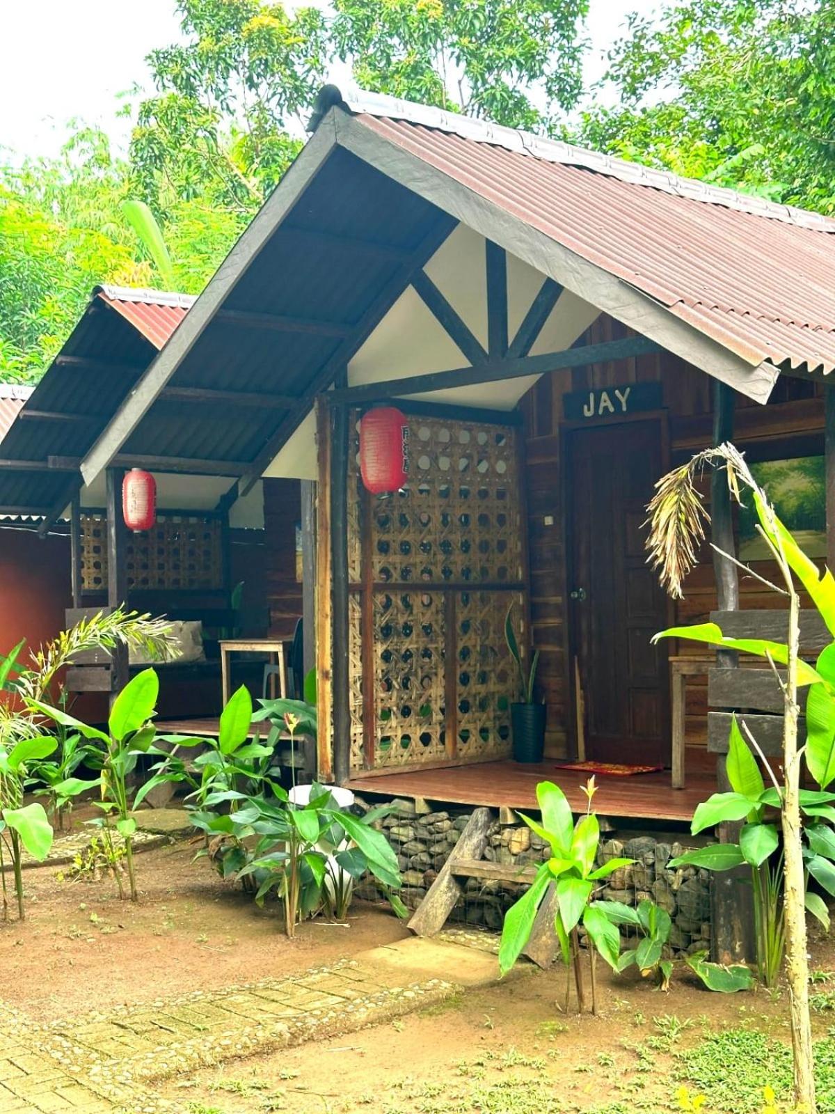 Banlaw Garden Resort