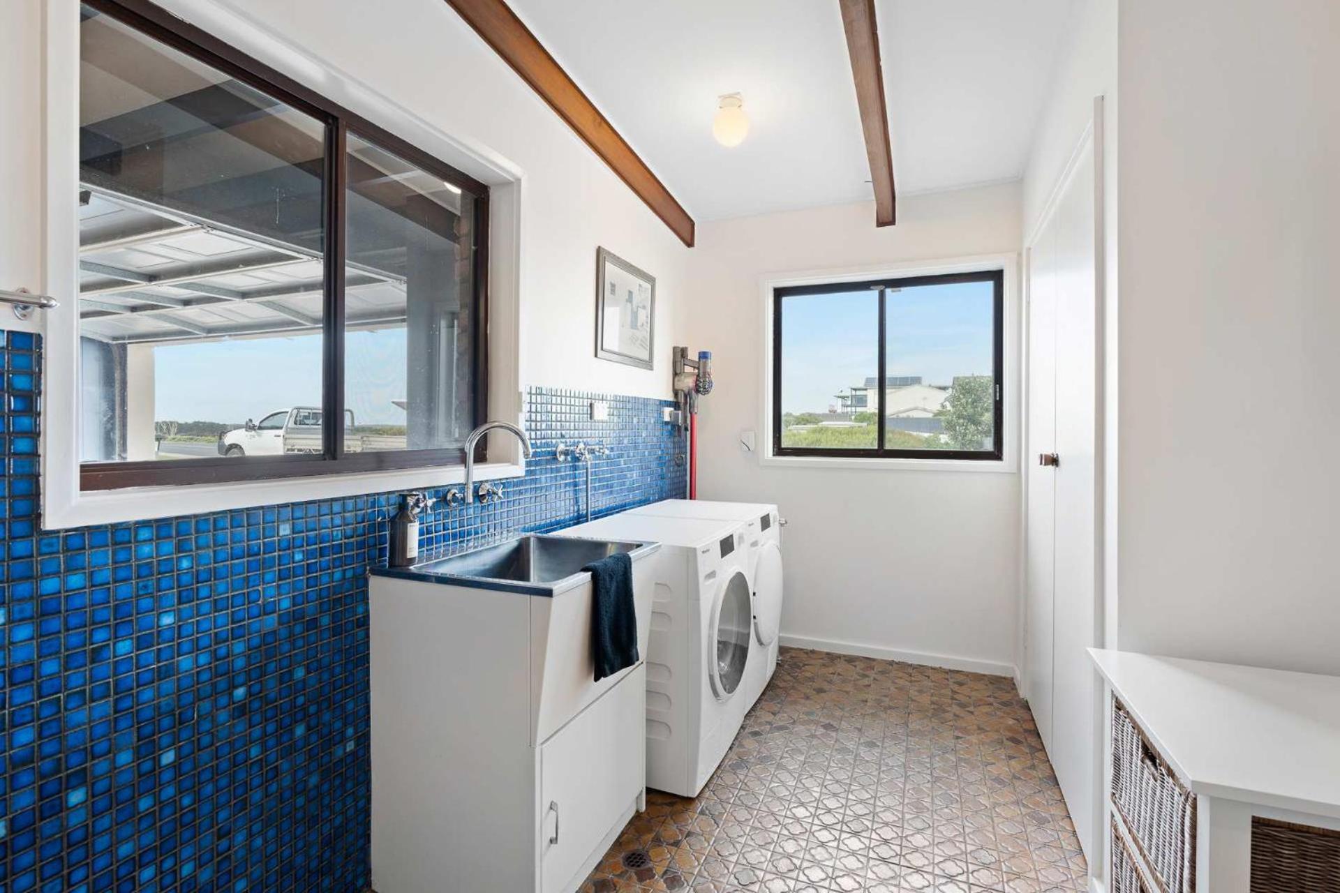 Ocean Oasis - Panoramic Sea Views - BYO Linen