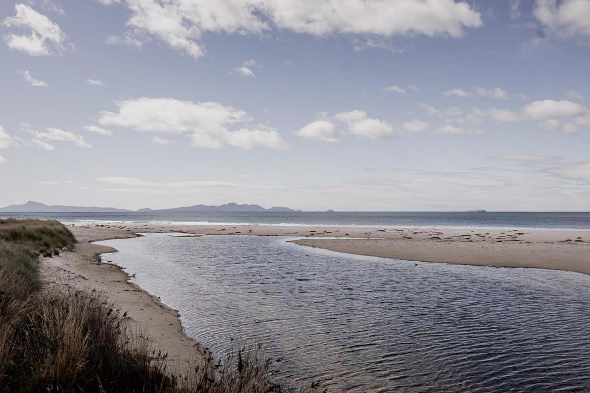 Waterfront Boltons Beach Cottages