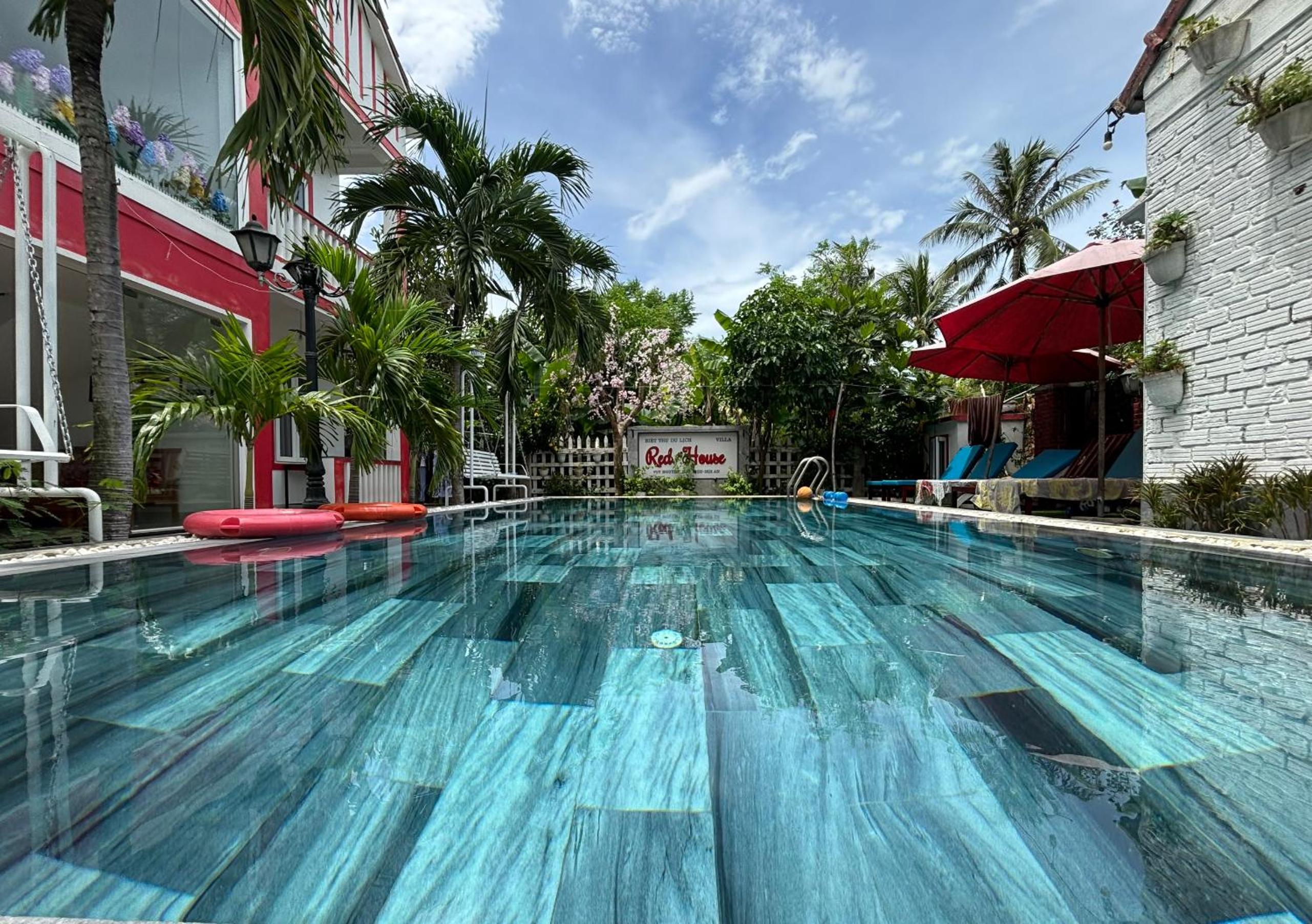 Red House Homestay - Villa