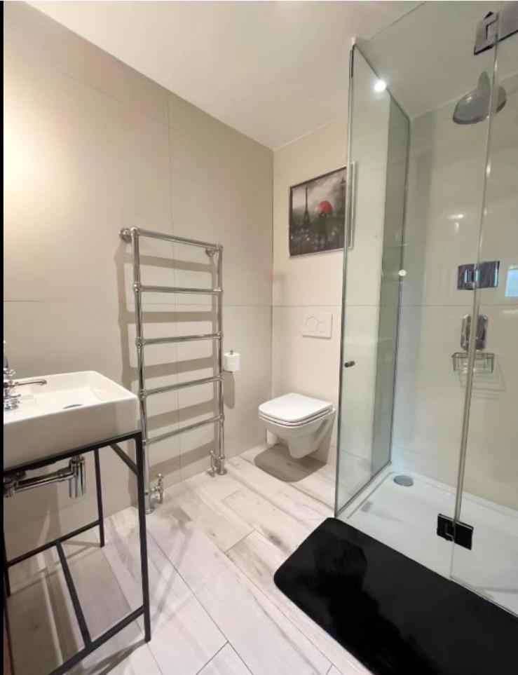 Kensington Luxury Residential Suites