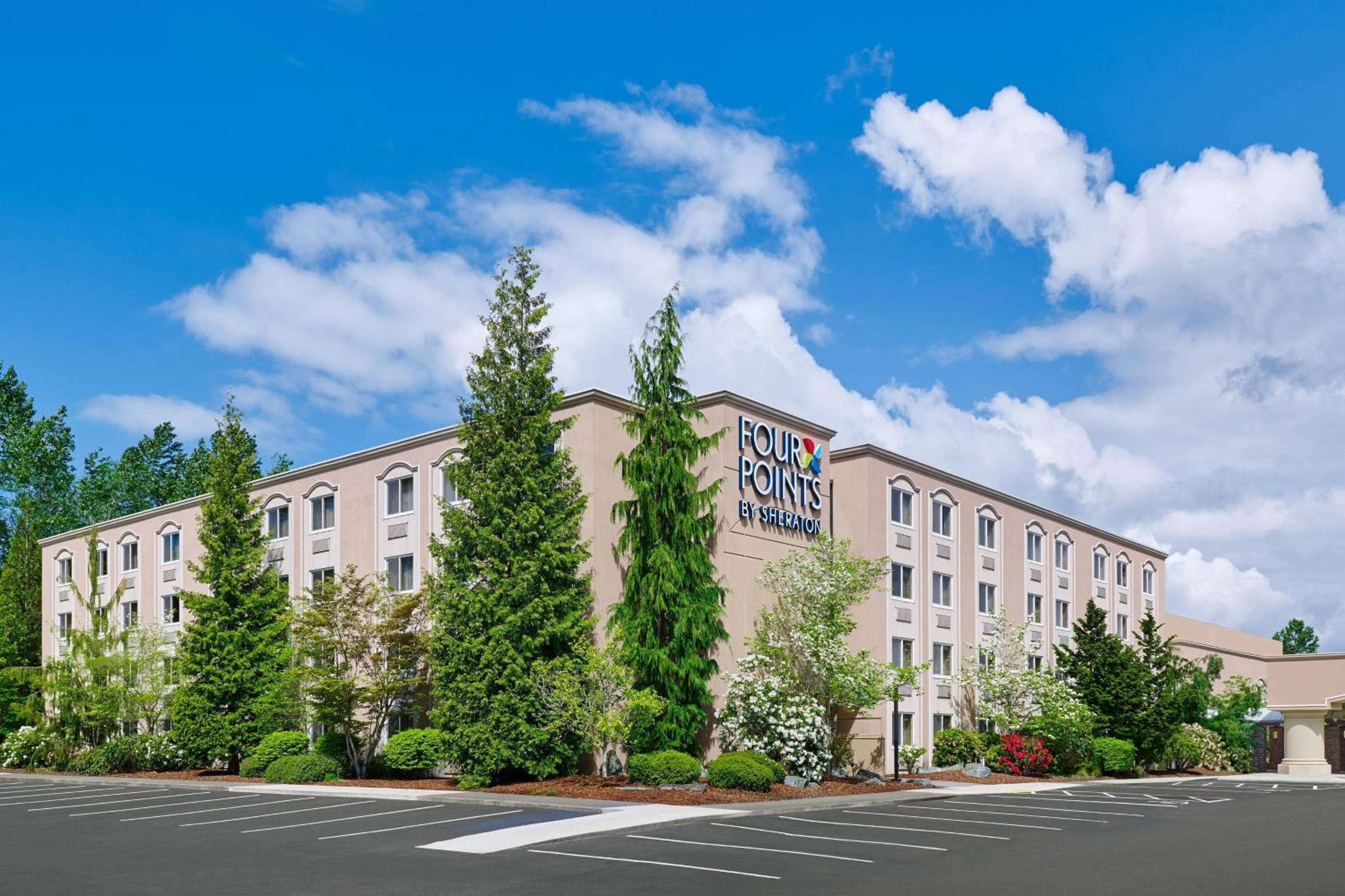 Hotel Four Points by Sheraton Bellingham Hotel & Conference Center - Image 1