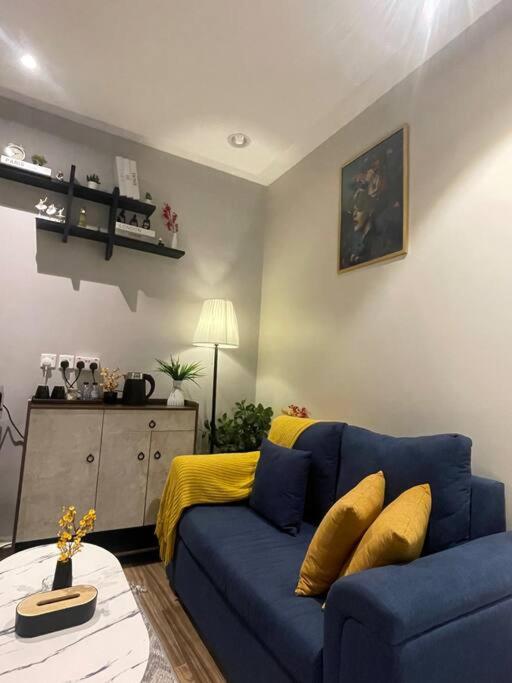 Elegant studio self catering private entrance