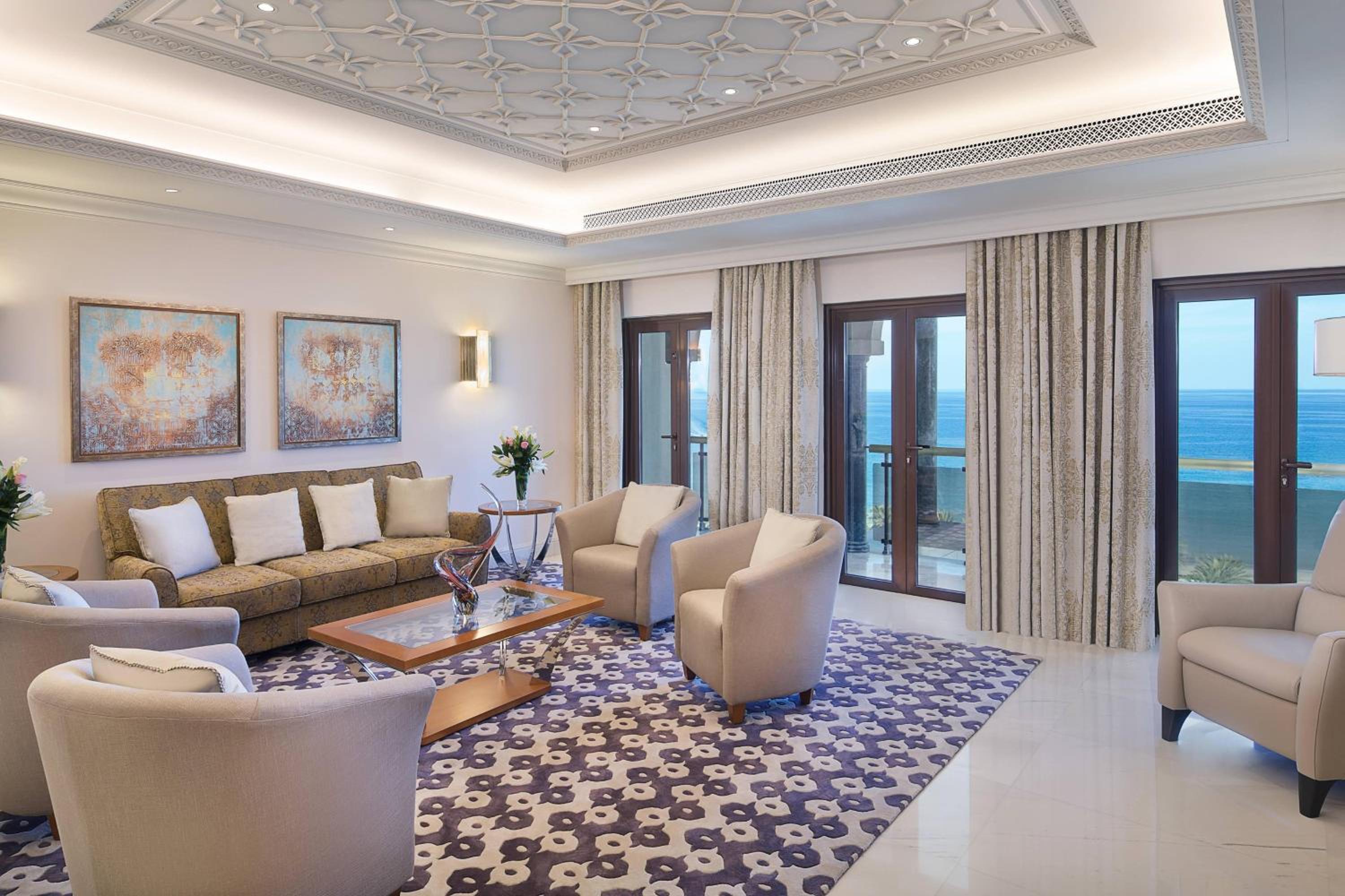 Al Bustan Palace, a Ritz-Carlton Hotel photo 3