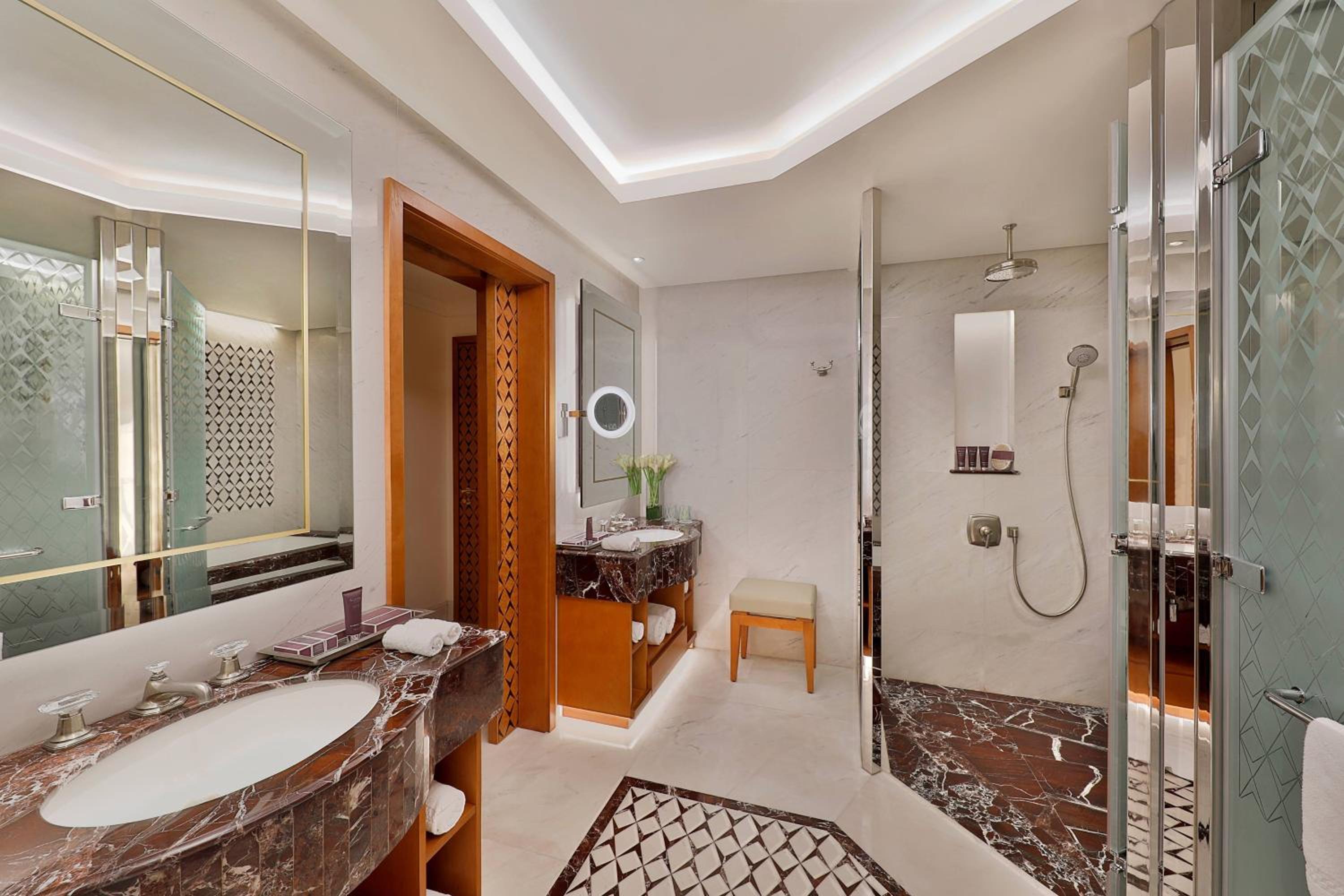 Al Bustan Palace, a Ritz-Carlton Hotel