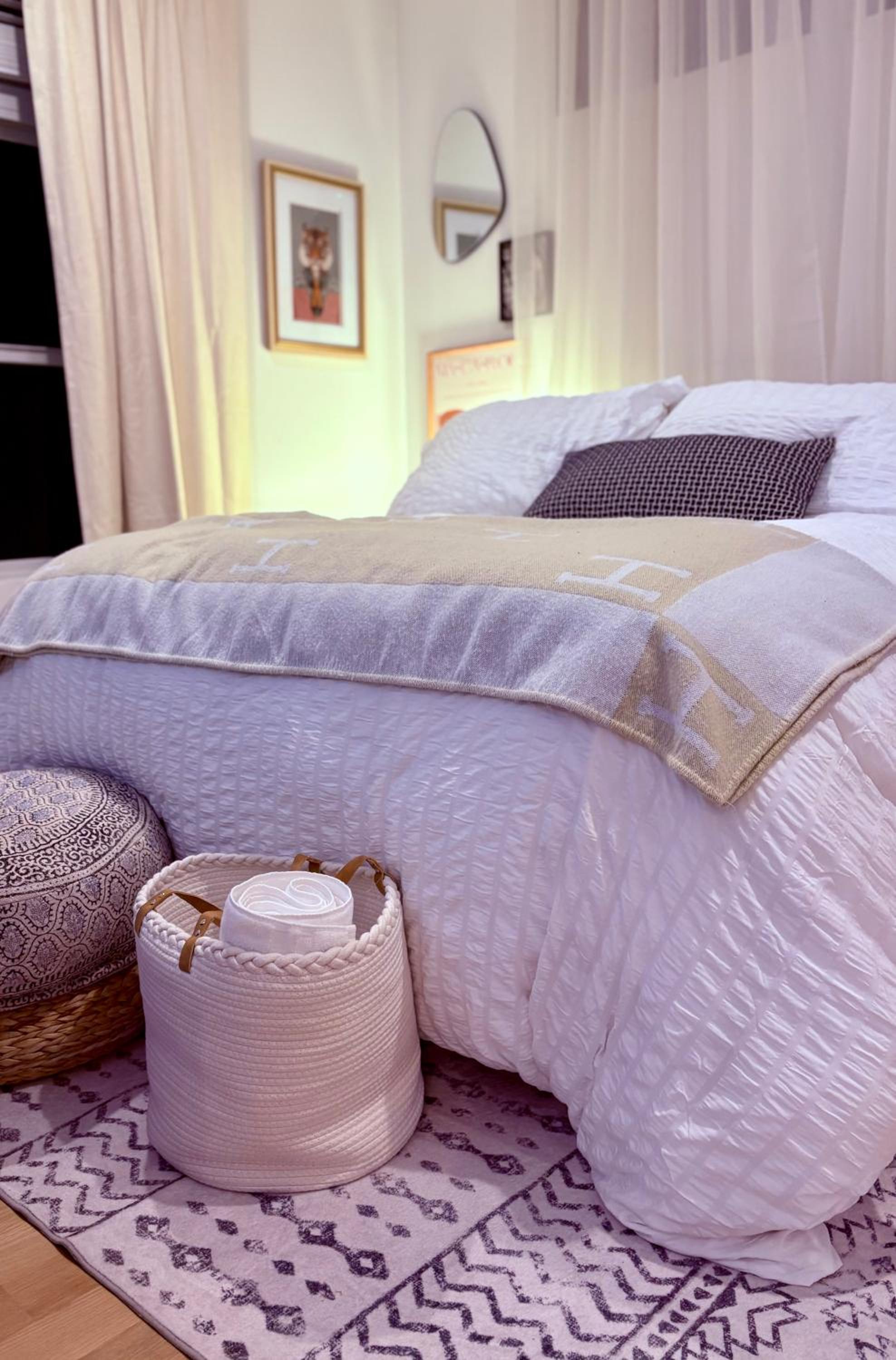 Boston Vacations - The Bostonian on Quannapowitt - Property Image 1