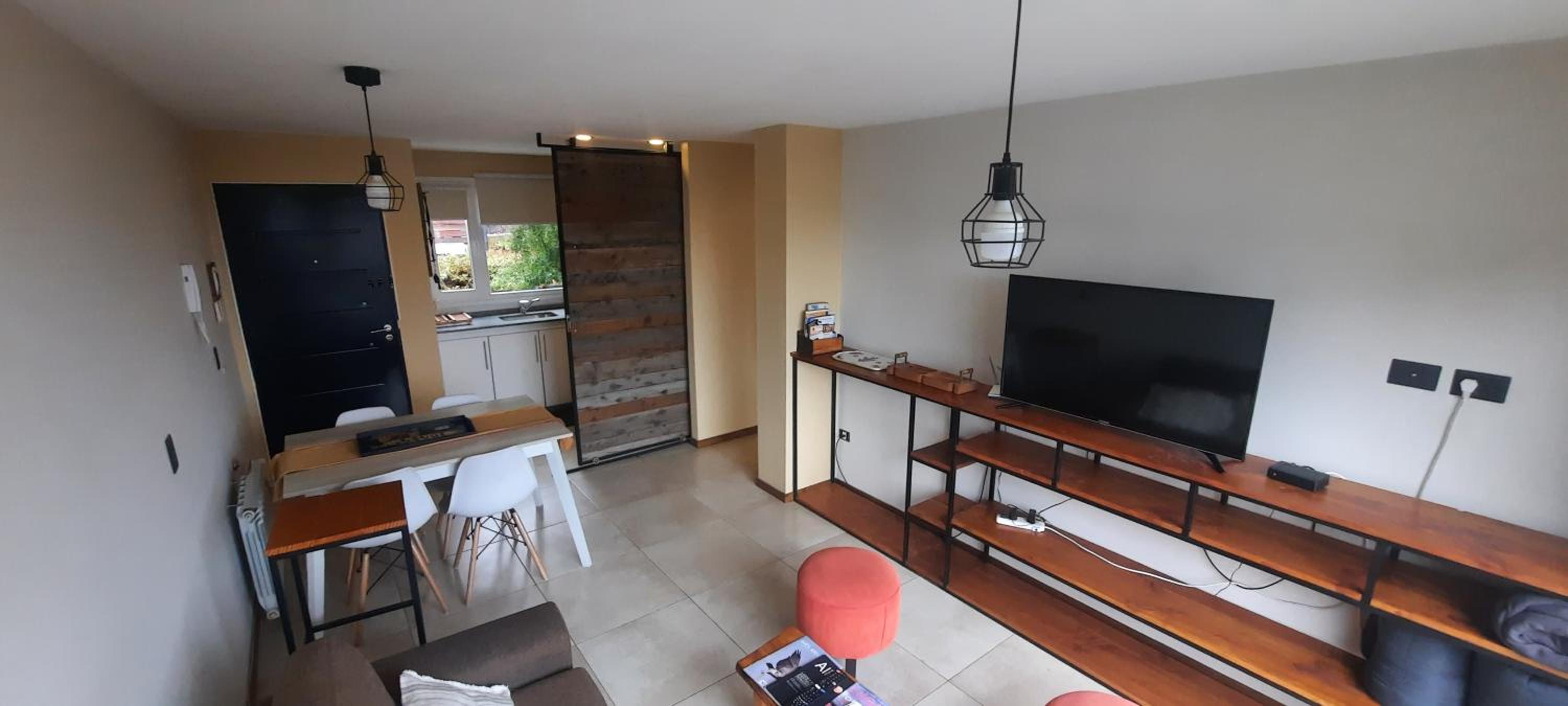 Departamento con vista al lago