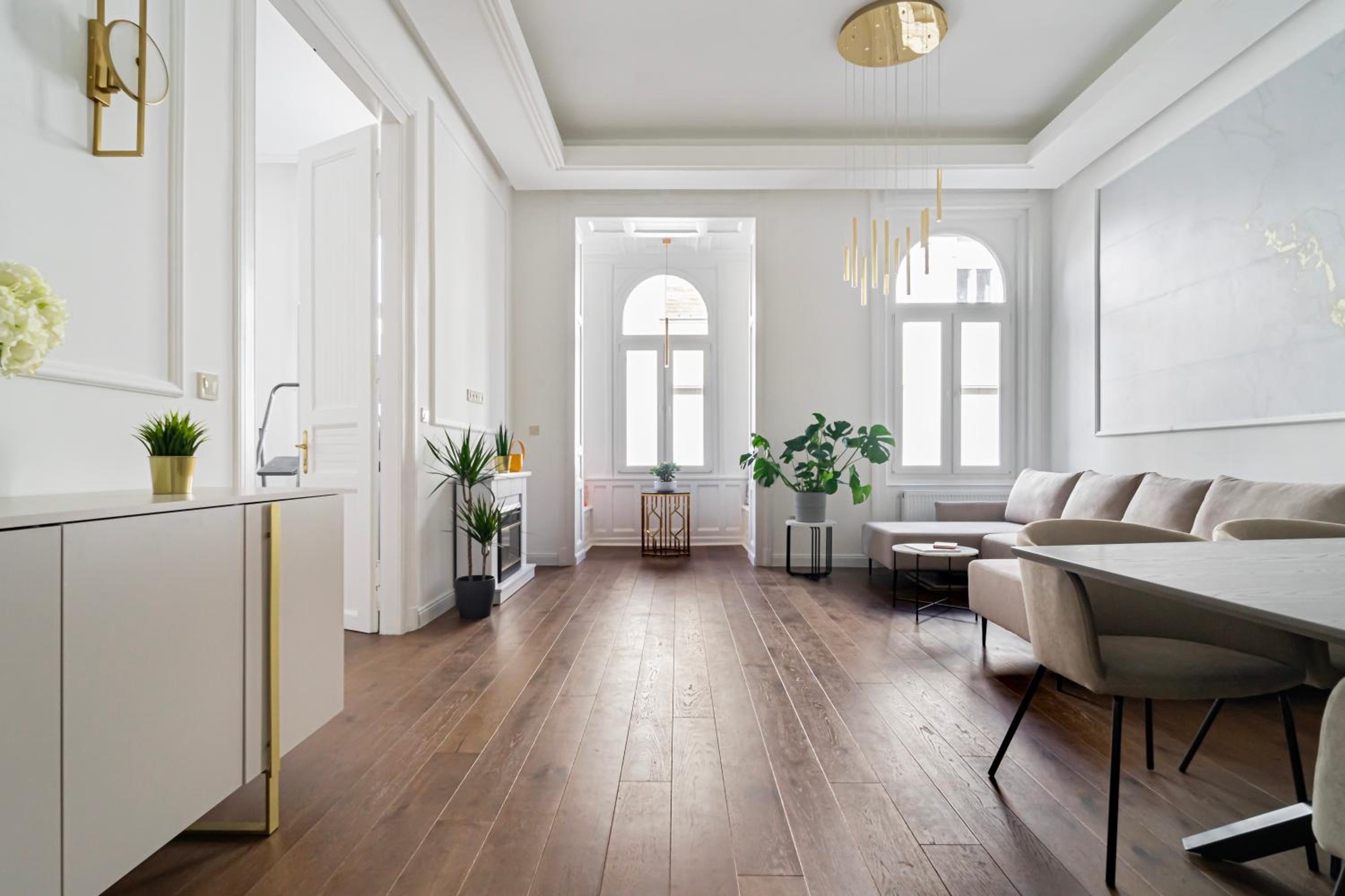 The Opera Luxury Suite view 4