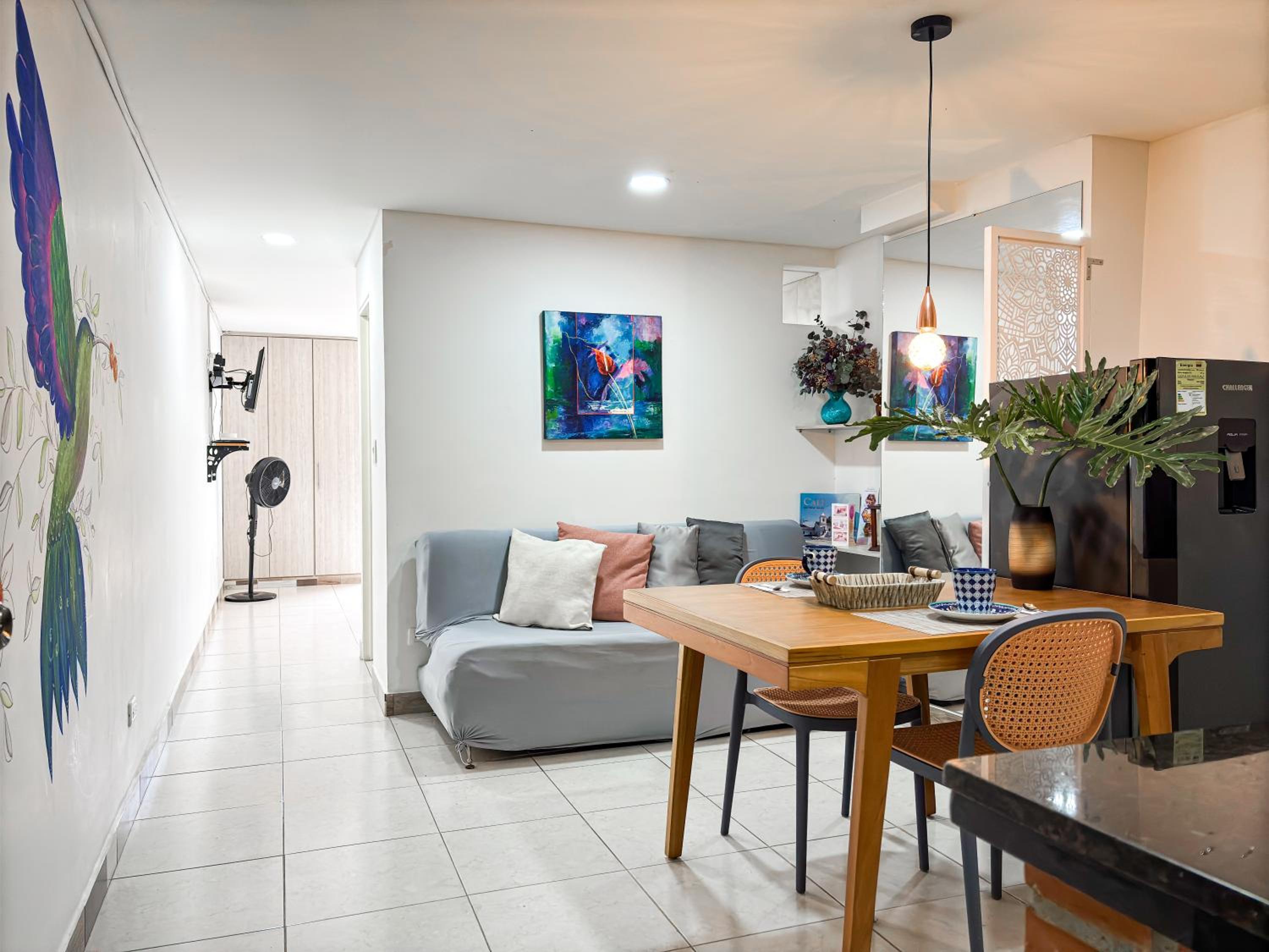 COLIBRI Gorgeous new flat with balcony and terrace
