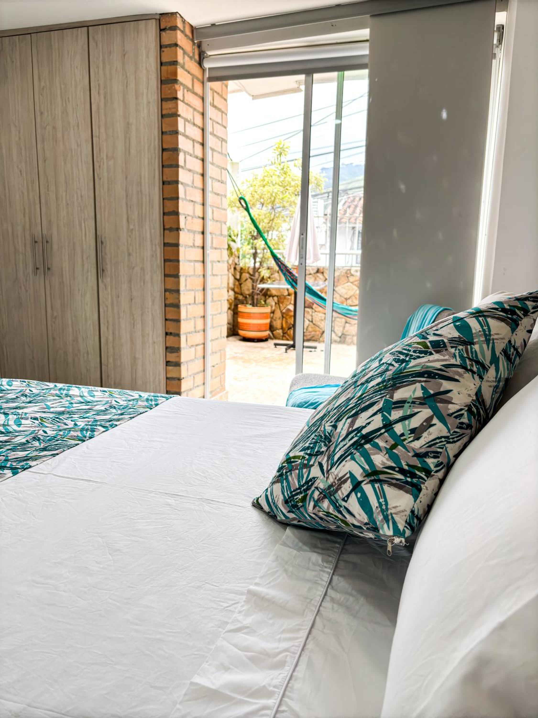 COLIBRI Gorgeous new flat with balcony and terrace
