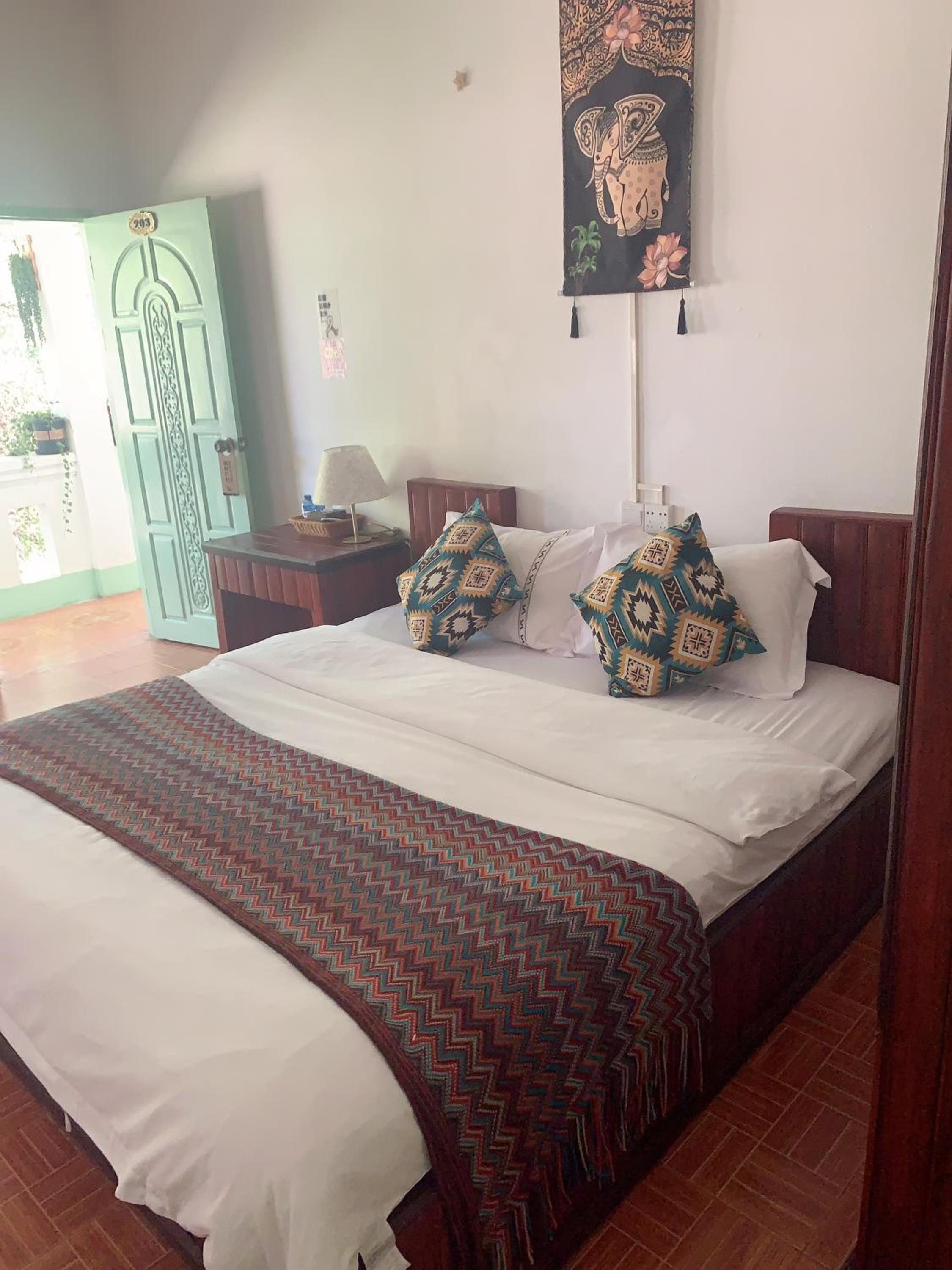 Phong lack Guest House view 3