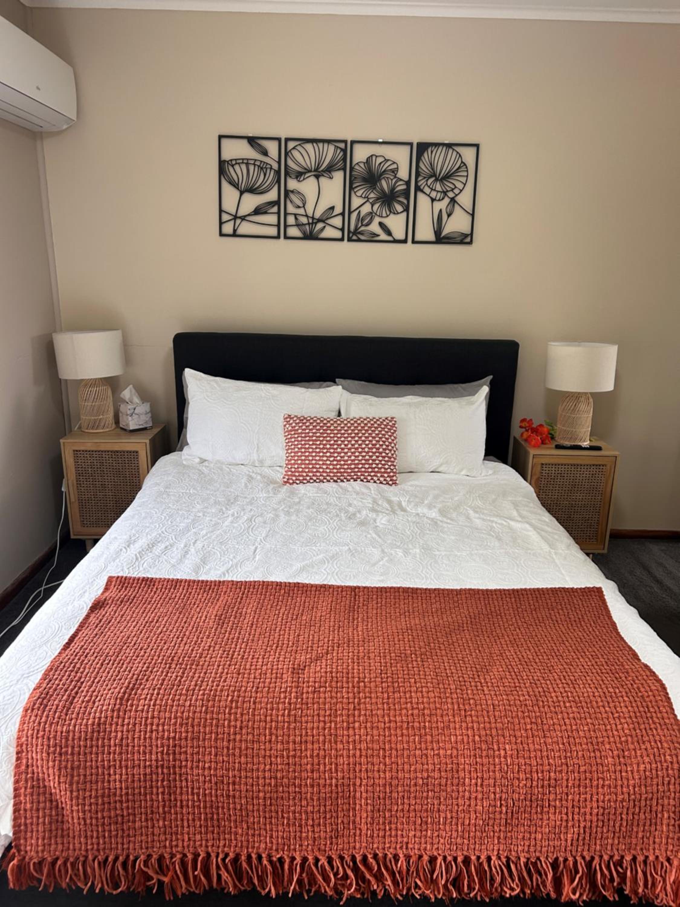 #3 Waddell Studio Apartment