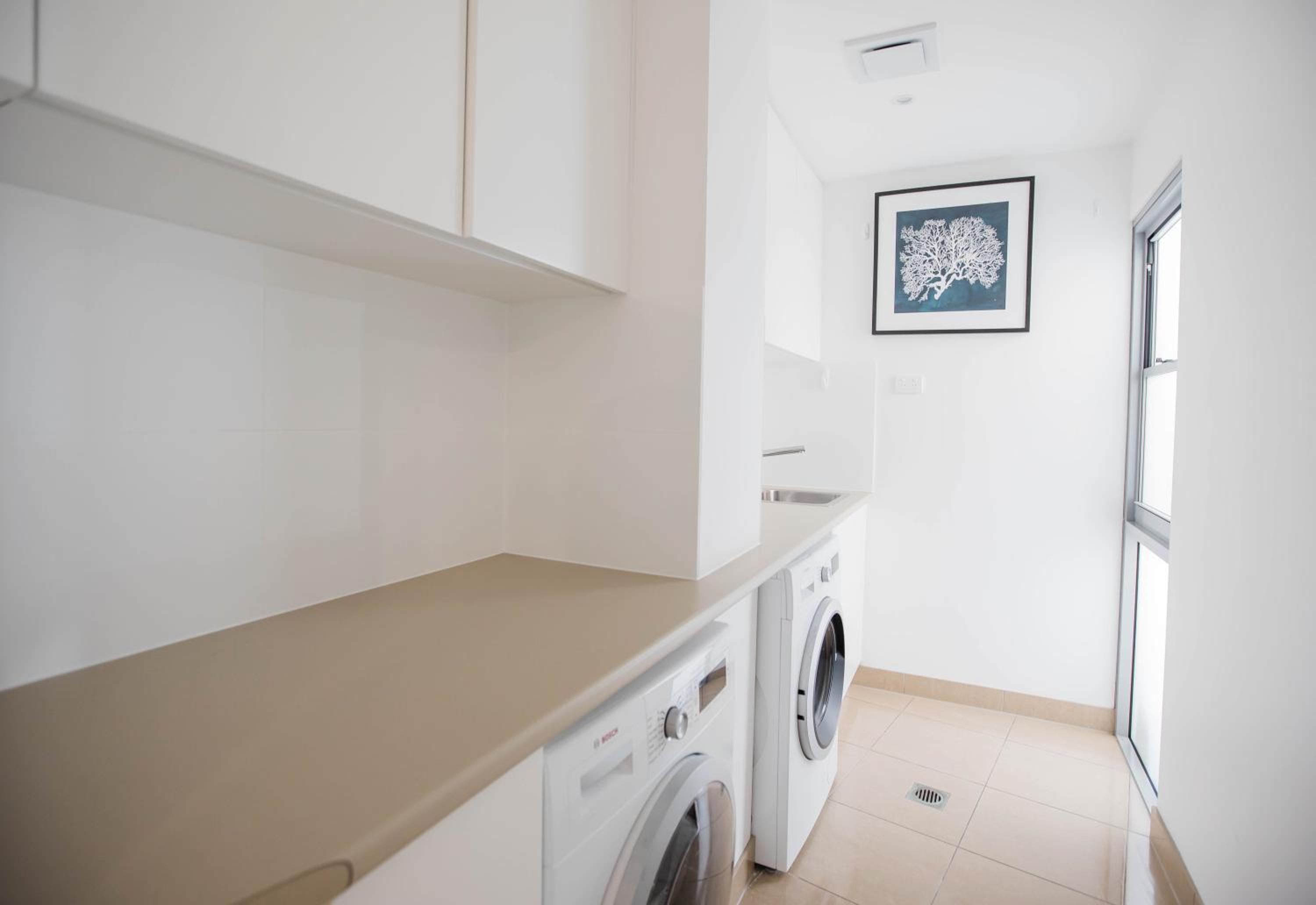 Unit 118 Luxury Beachfront Penthouse - Cotton Beach