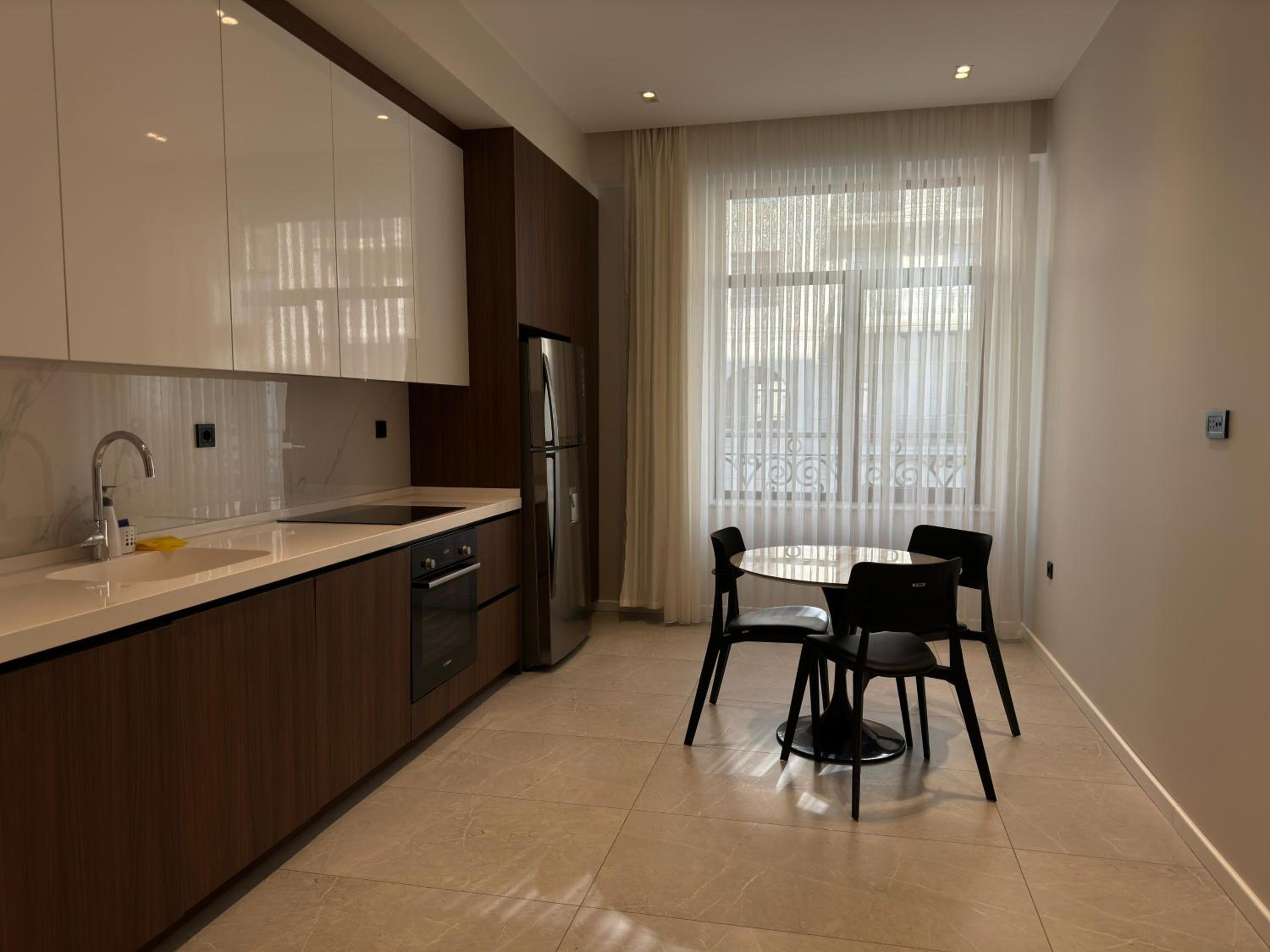 Majestic Residence Baku, White City