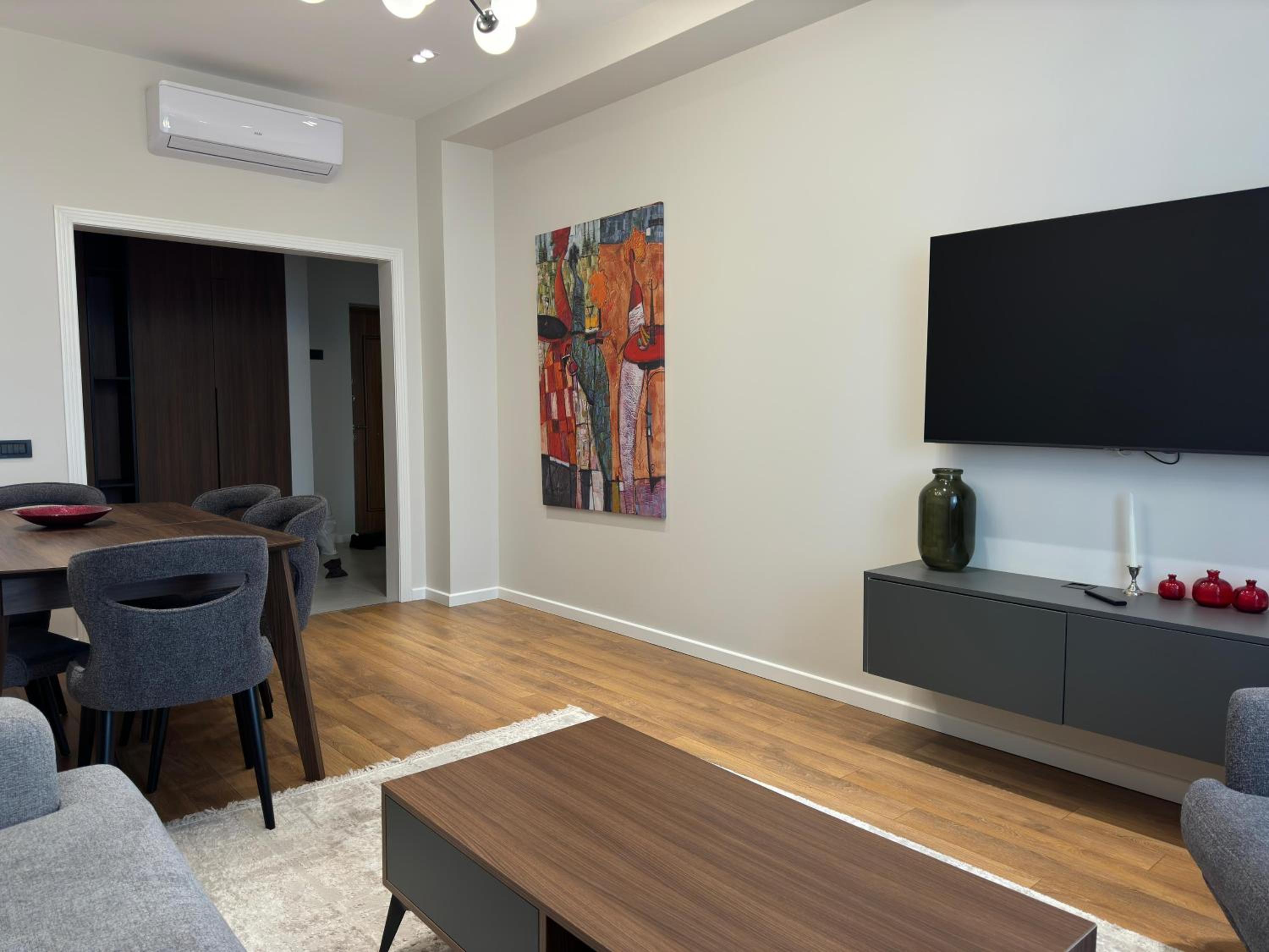 Majestic Residence Baku, White City