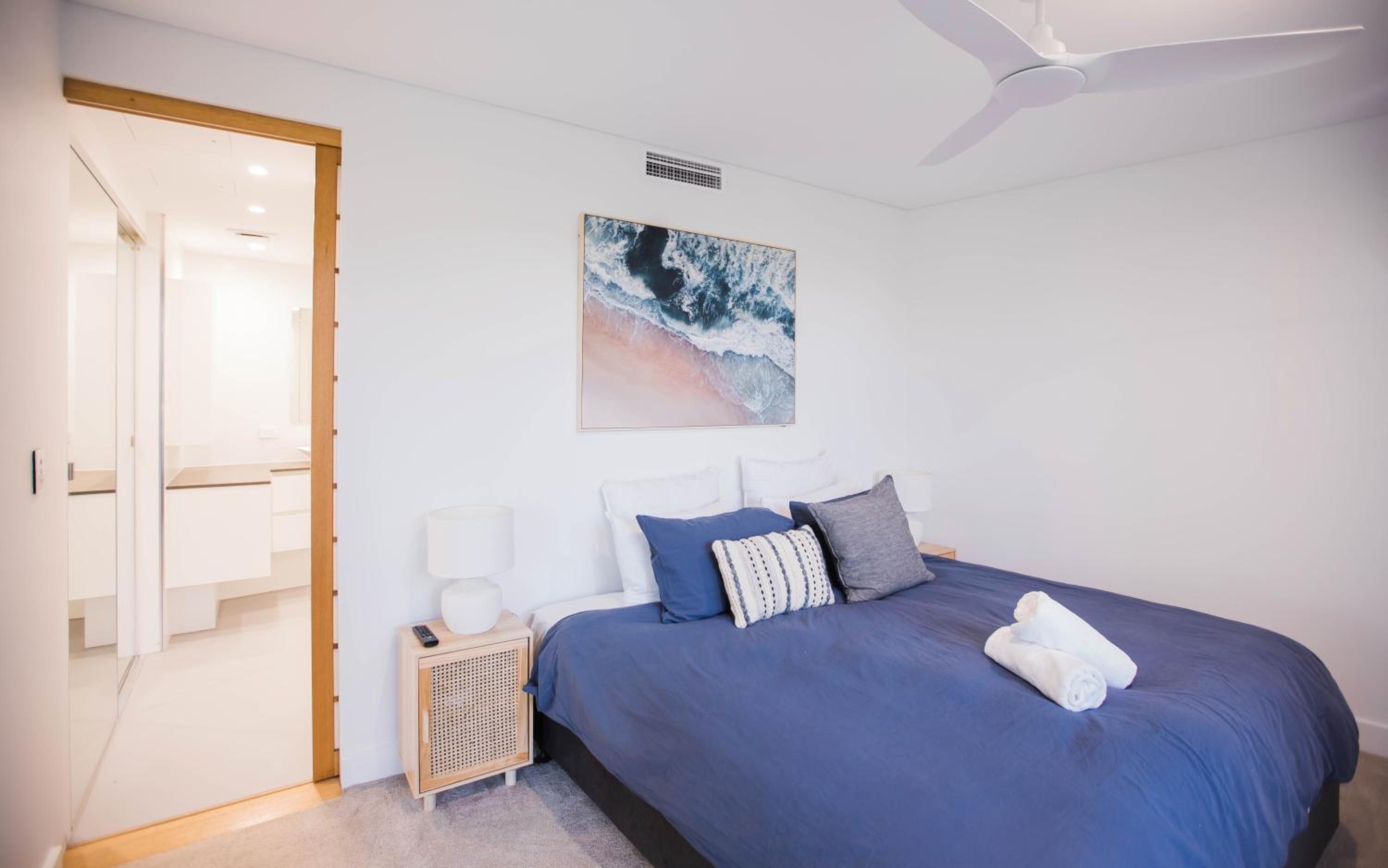 Unit 118 Luxury Beachfront Penthouse - Cotton Beach