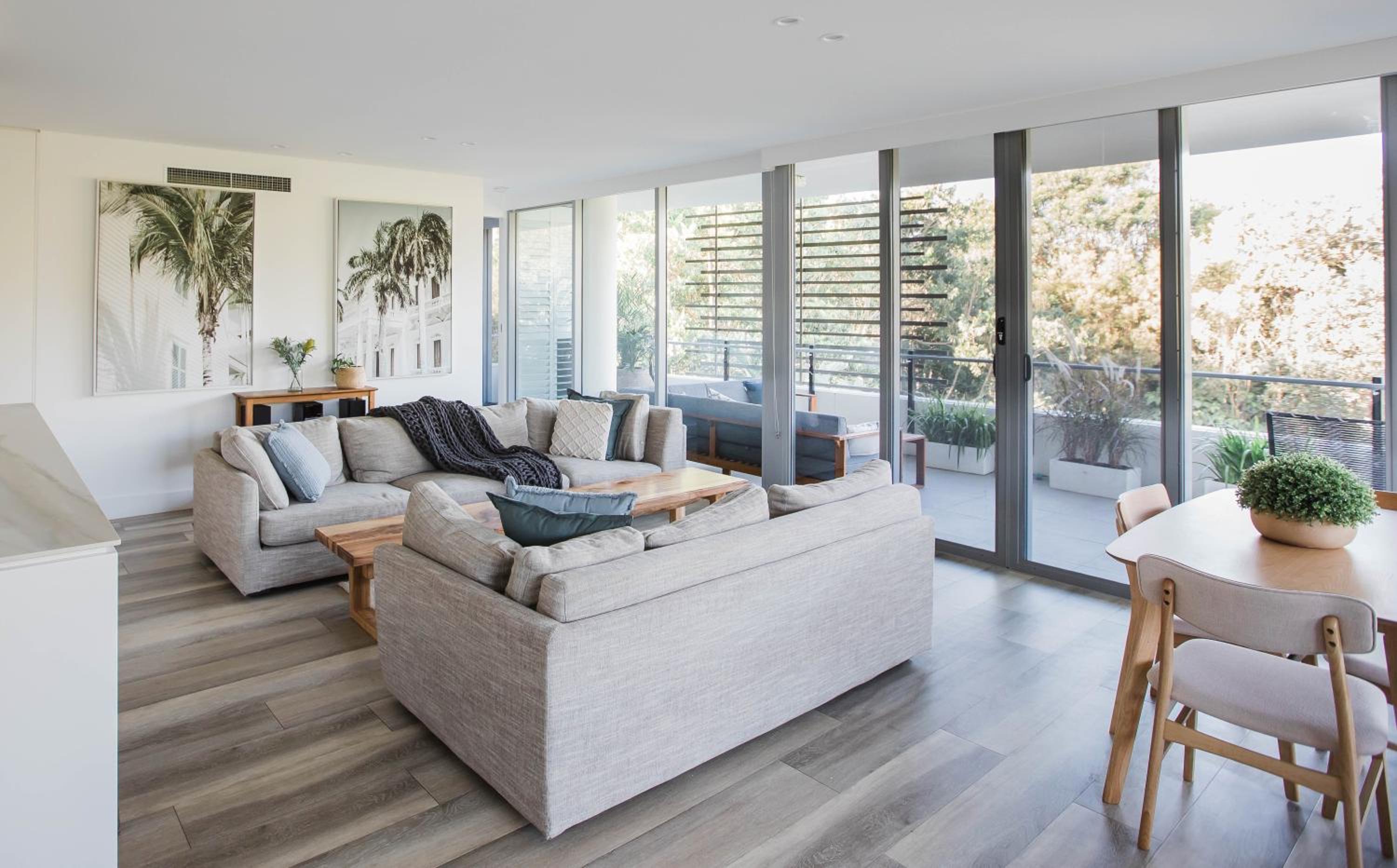 Unit 118 Luxury Beachfront Penthouse - Cotton Beach