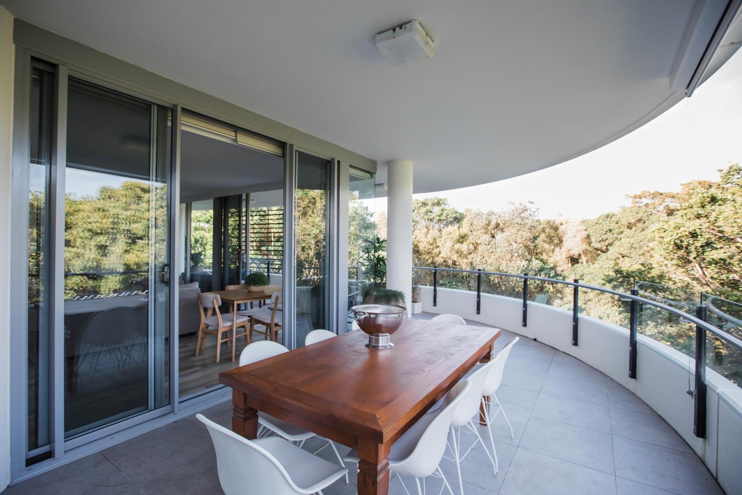 Unit 118 Luxury Beachfront Penthouse - Cotton Beach