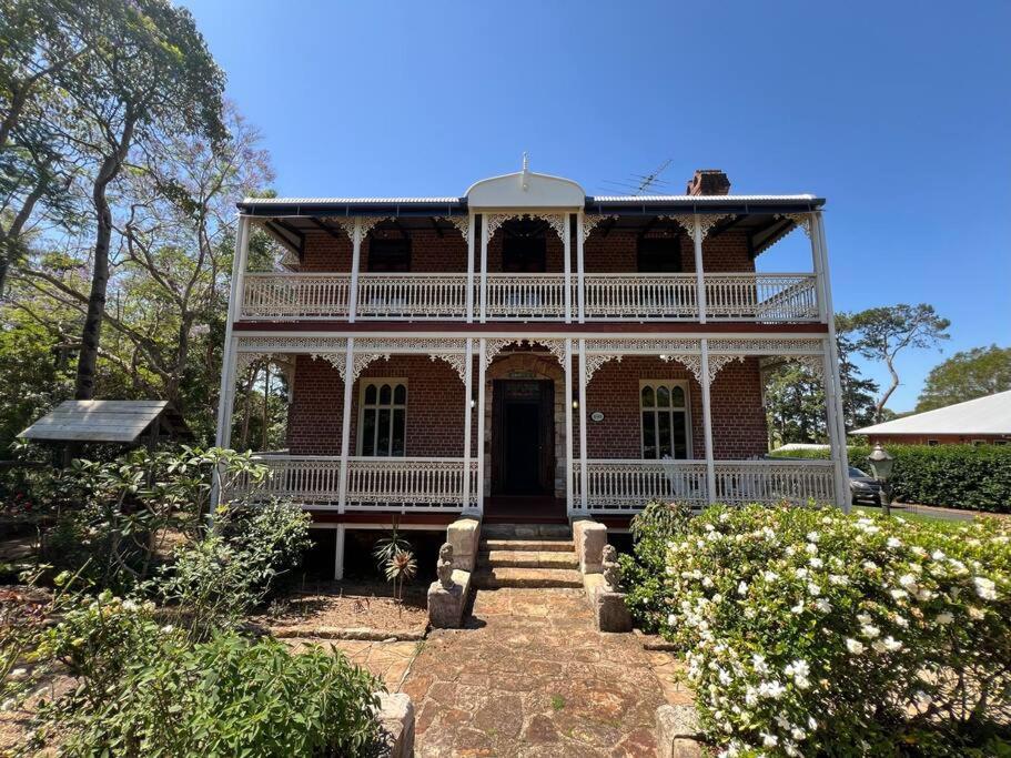 Currawong House
