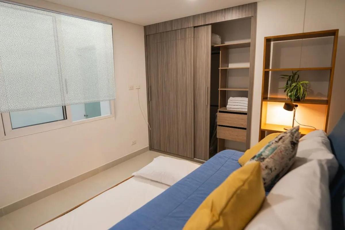 VERDE Moderno y hermoso apartamento
