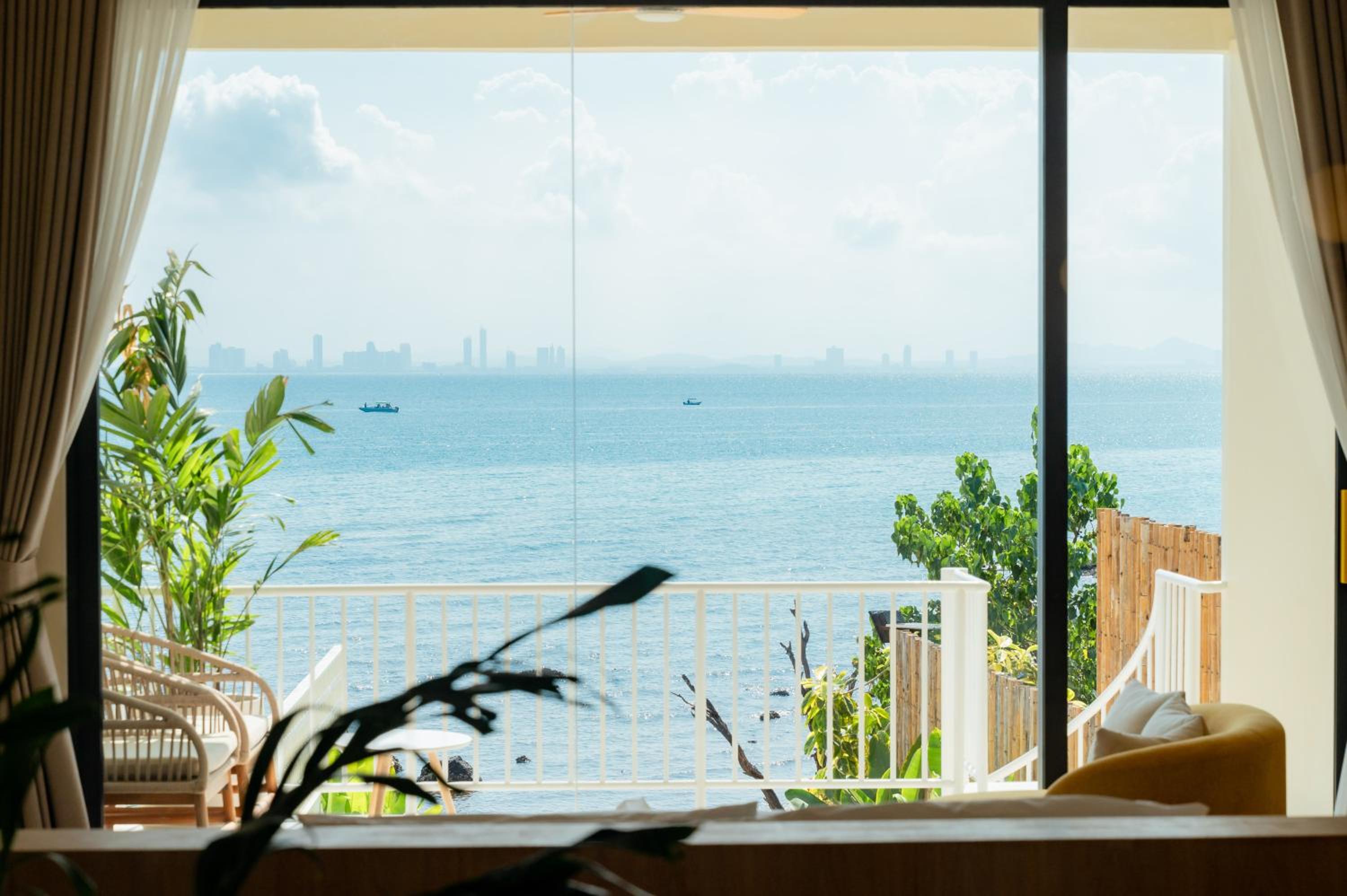rocco villa, Ko Larn - 2