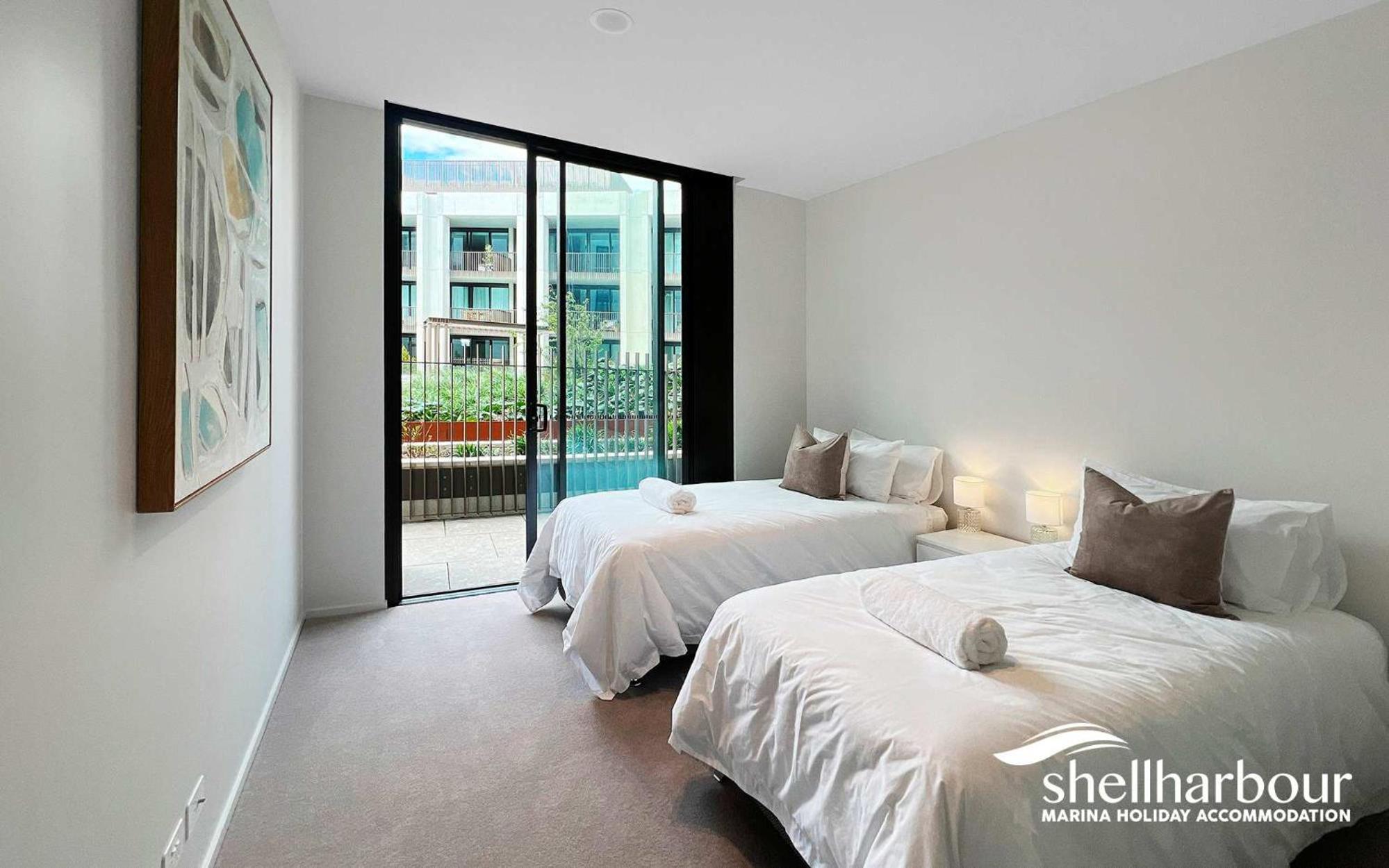 Marina Vista - Waterfront Apartment