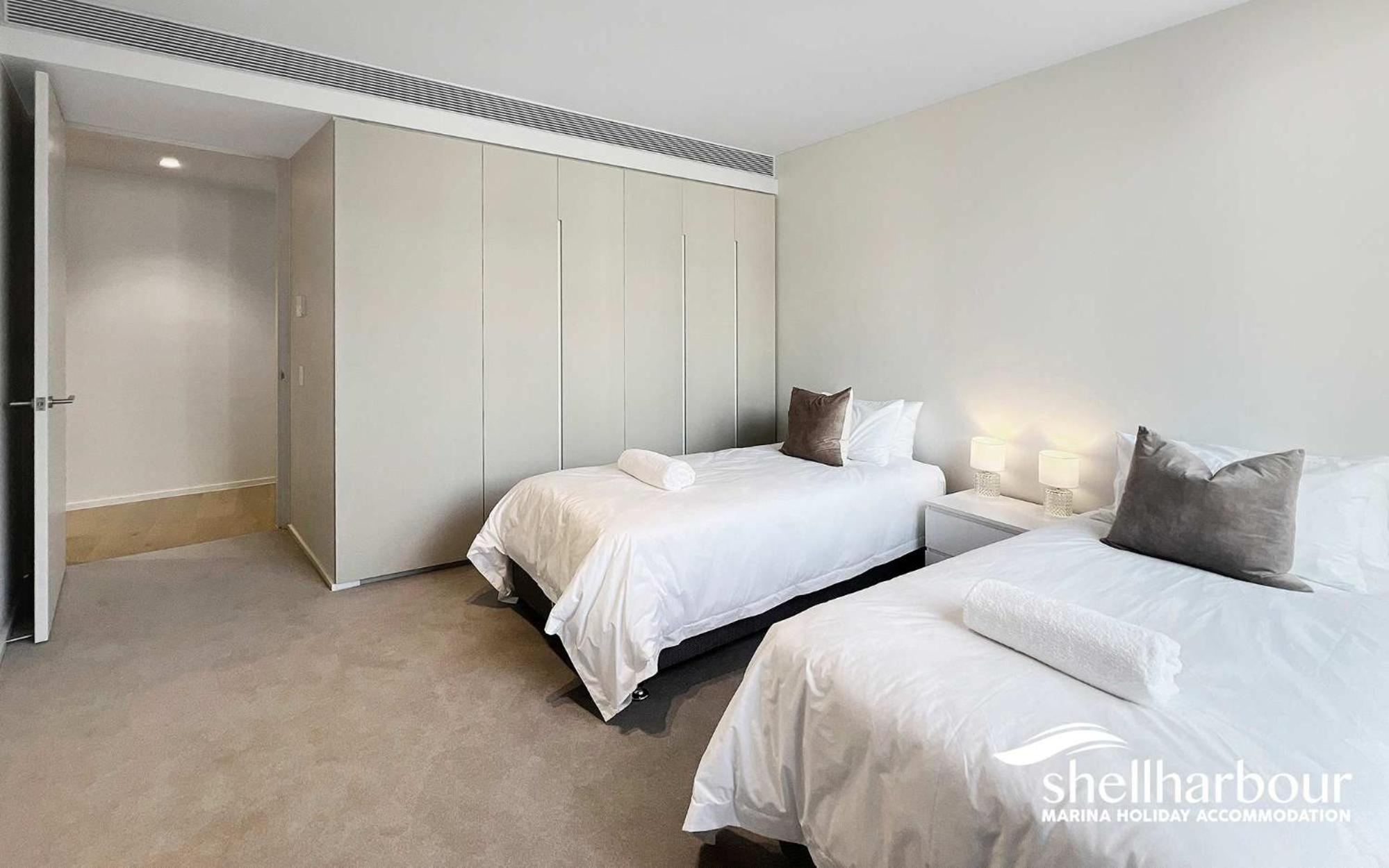 Marina Vista - Waterfront Apartment