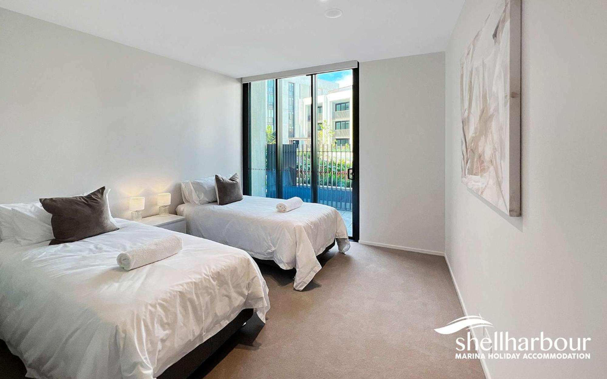 Marina Vista - Waterfront Apartment