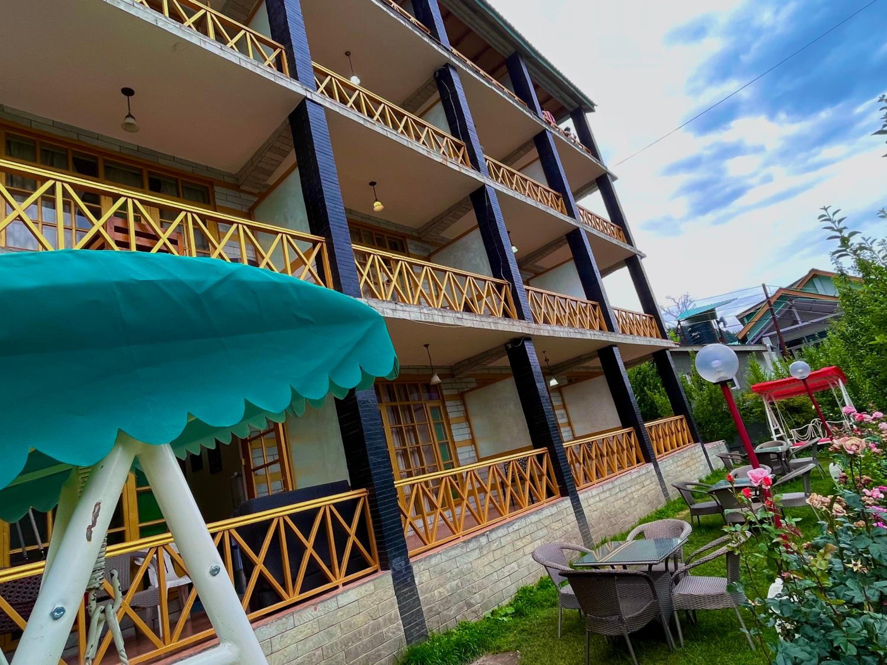 The Kempty Osasis - A Boutique Resort with Scenic Mountain View in Mussoorie view 5