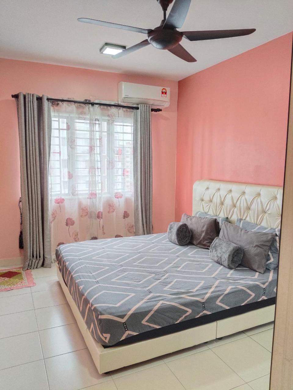 Nena Homestay Setia Alam, Air Conditioned, High Speed Internet photo 8