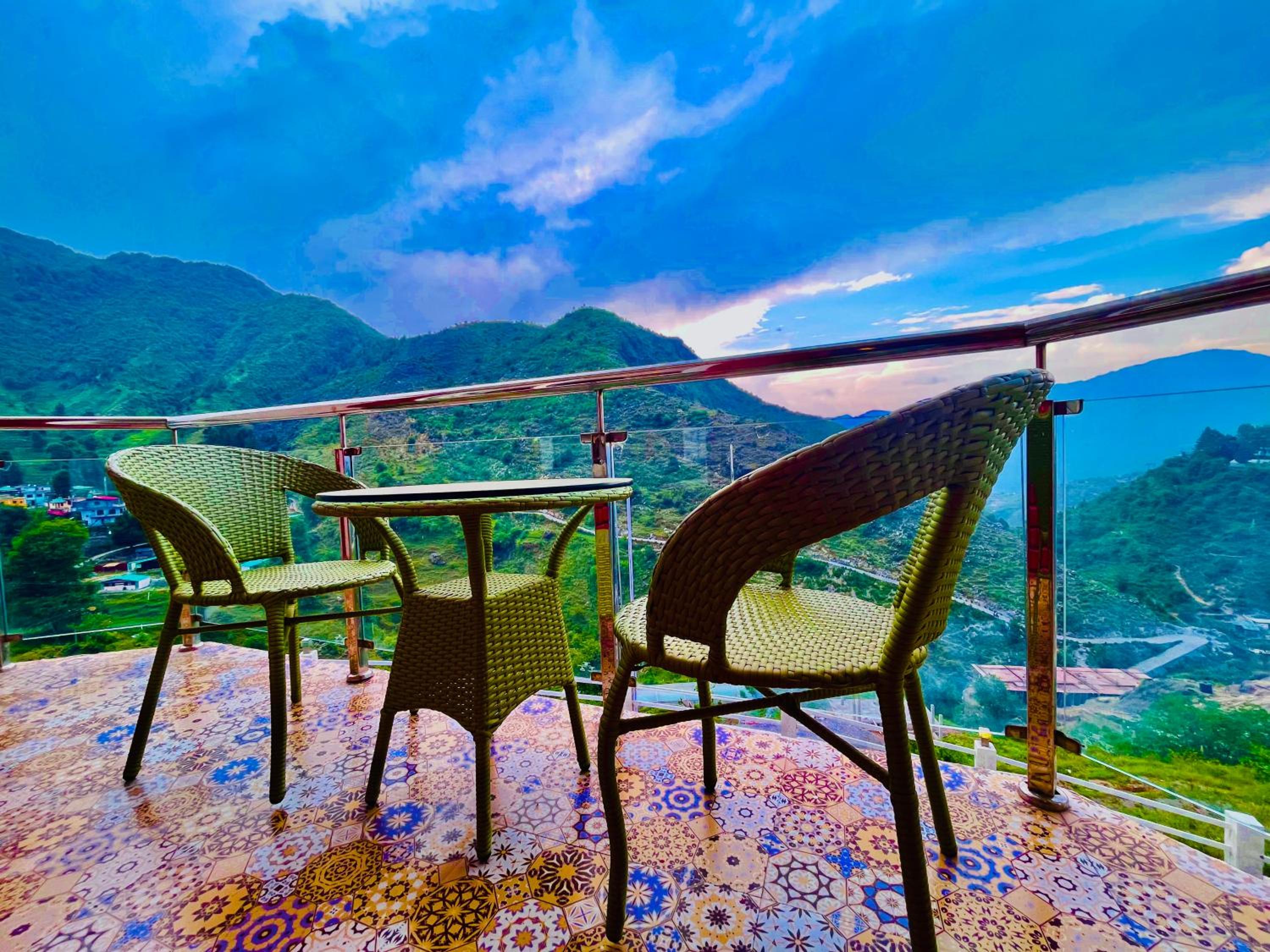 balance & terrace
